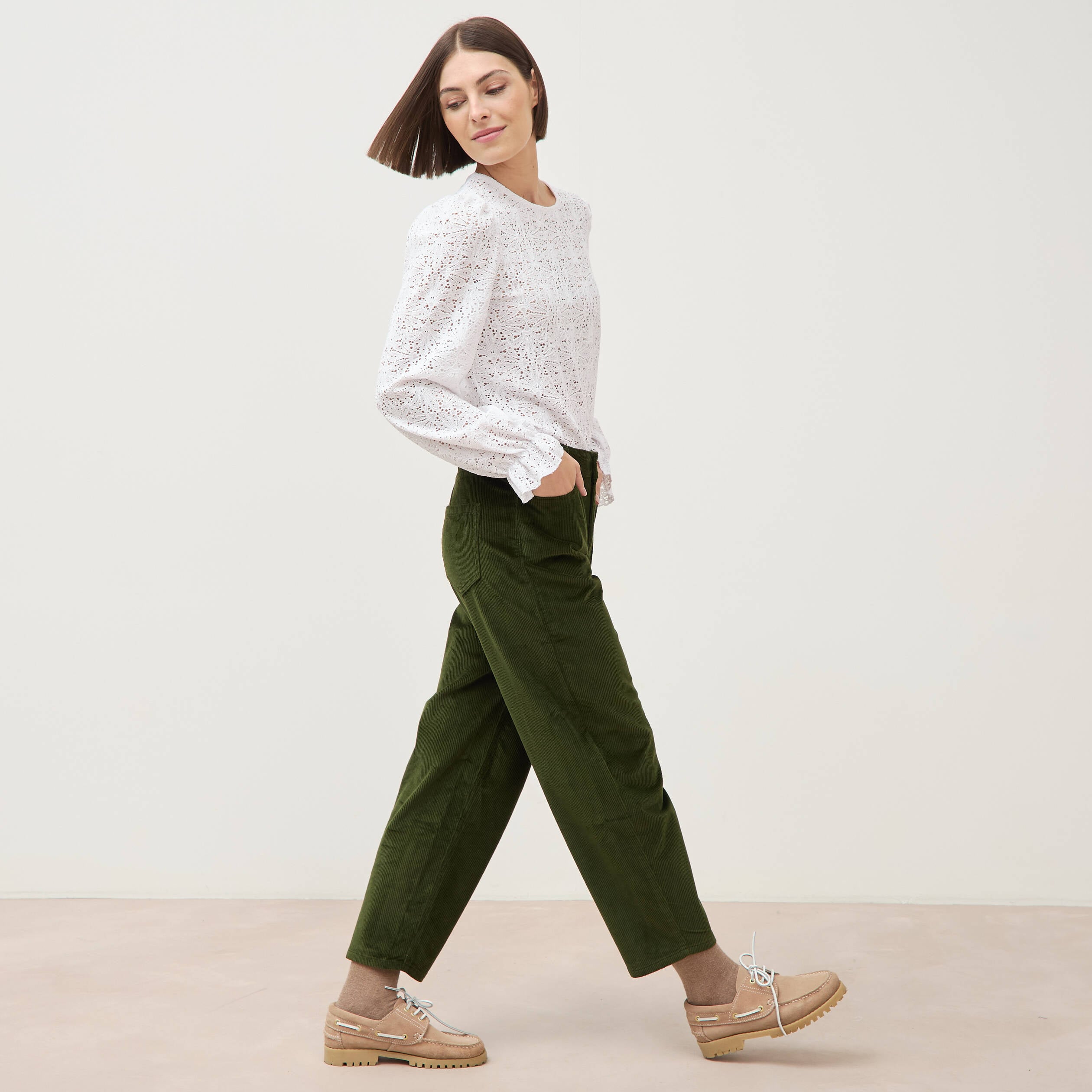 Pantalon barrel taille haute velours vert fonc&eacute; femme