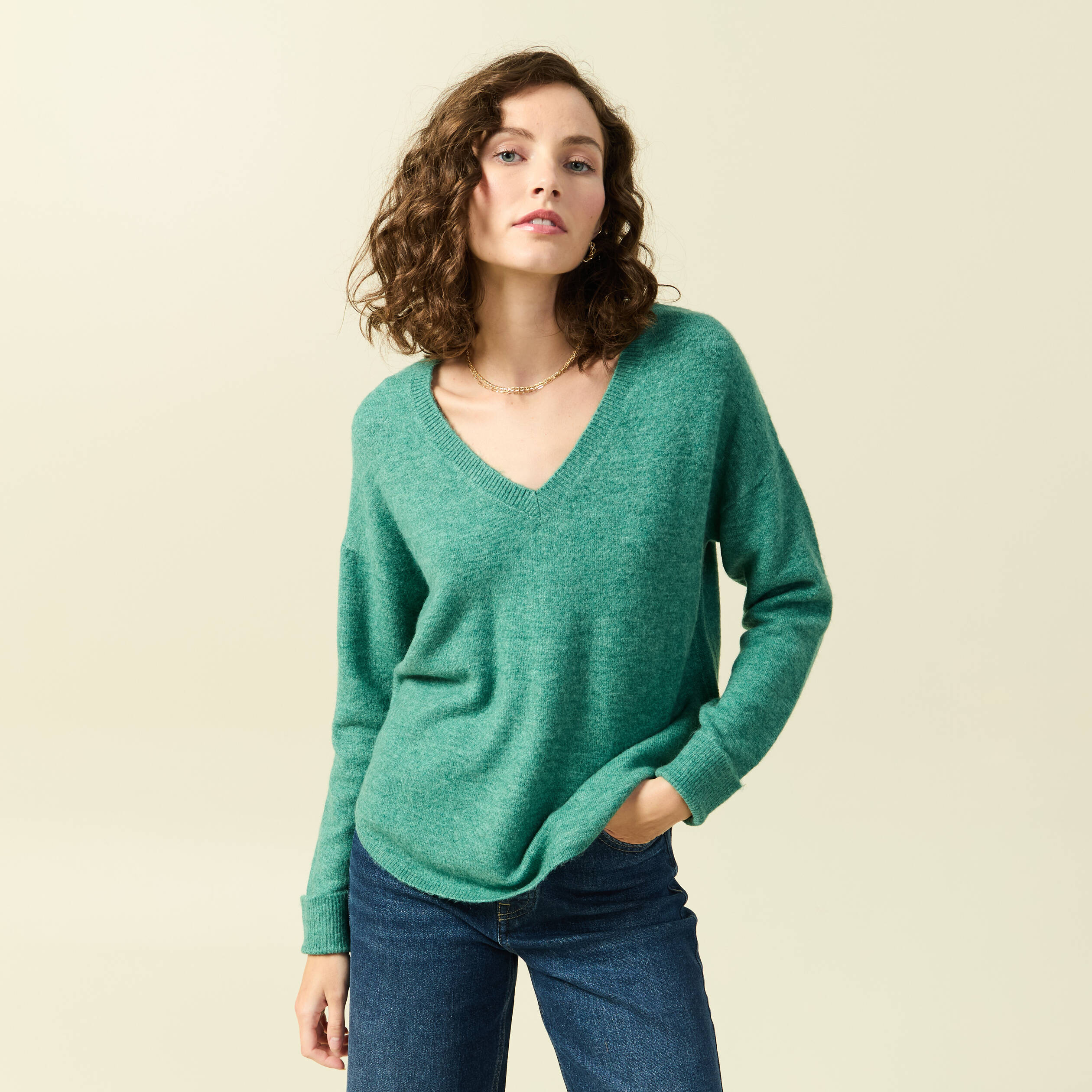 Pull manches longues col en V vert pastel femme Bonobo