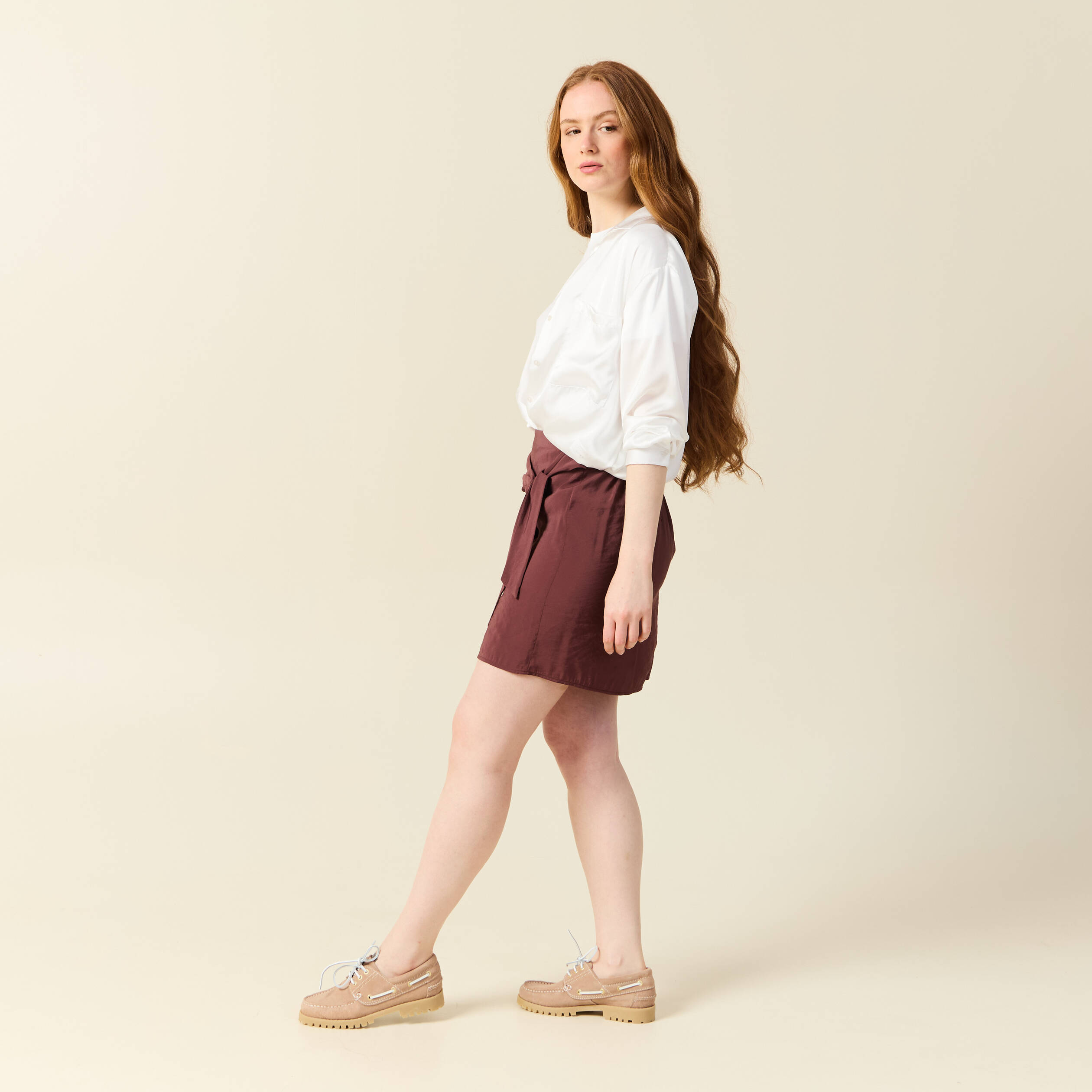 Jupe droite satin marron femme