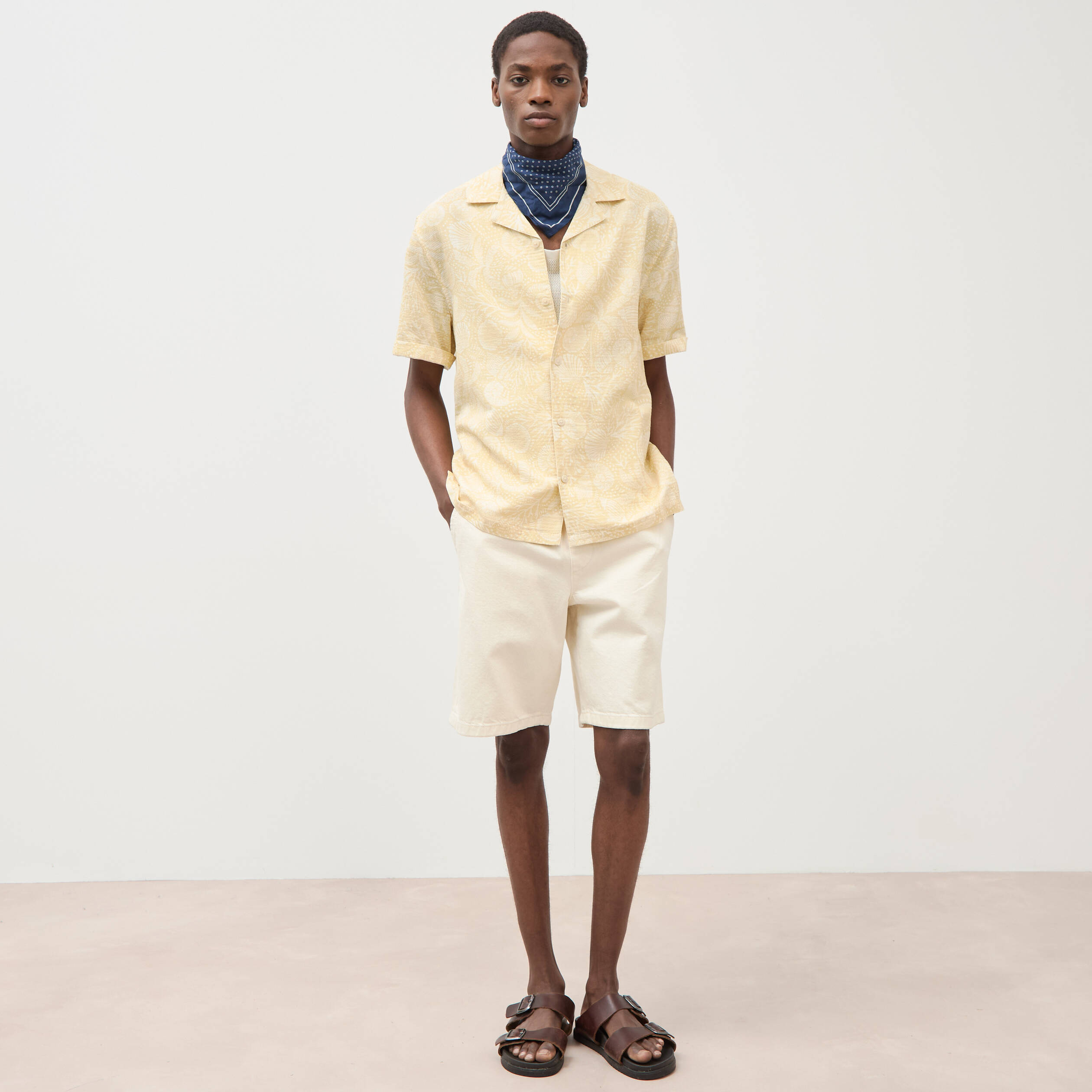 Chemise print&eacute;e manches courtes jaune paille homme