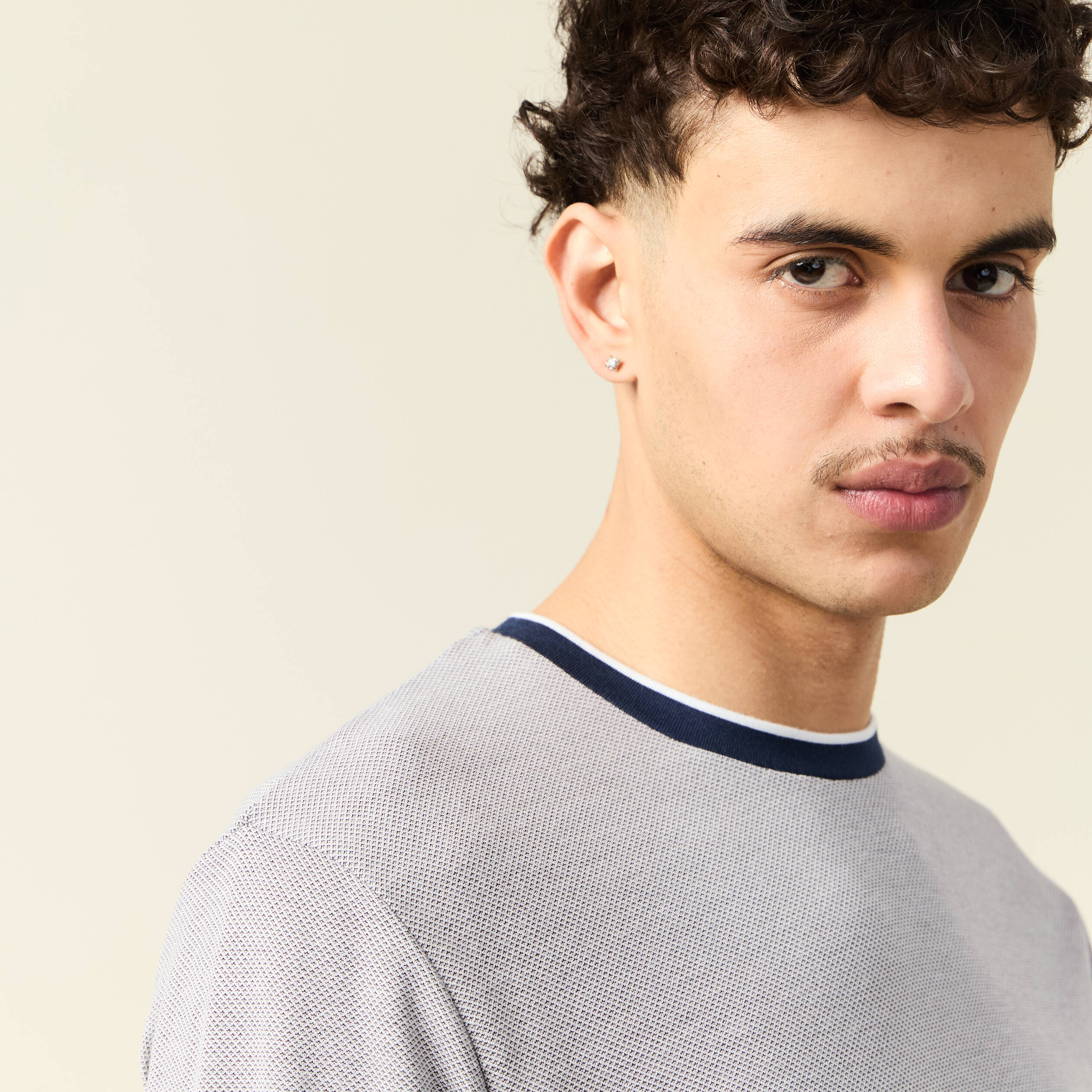 t shirt manches courtes blanc homme T-shirt manches courtes blanc homme