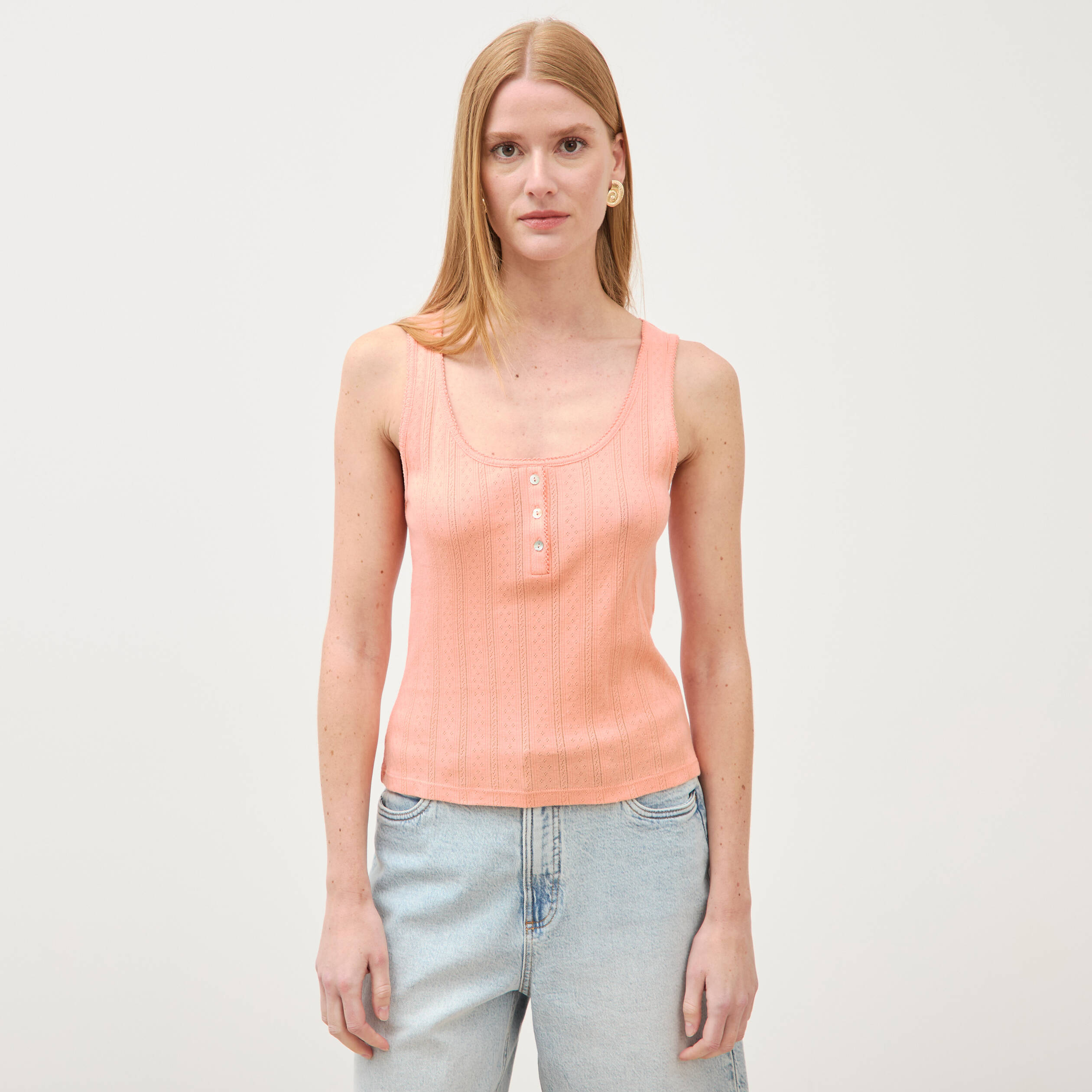 D&eacute;bardeur droit court col rond rose corail femme