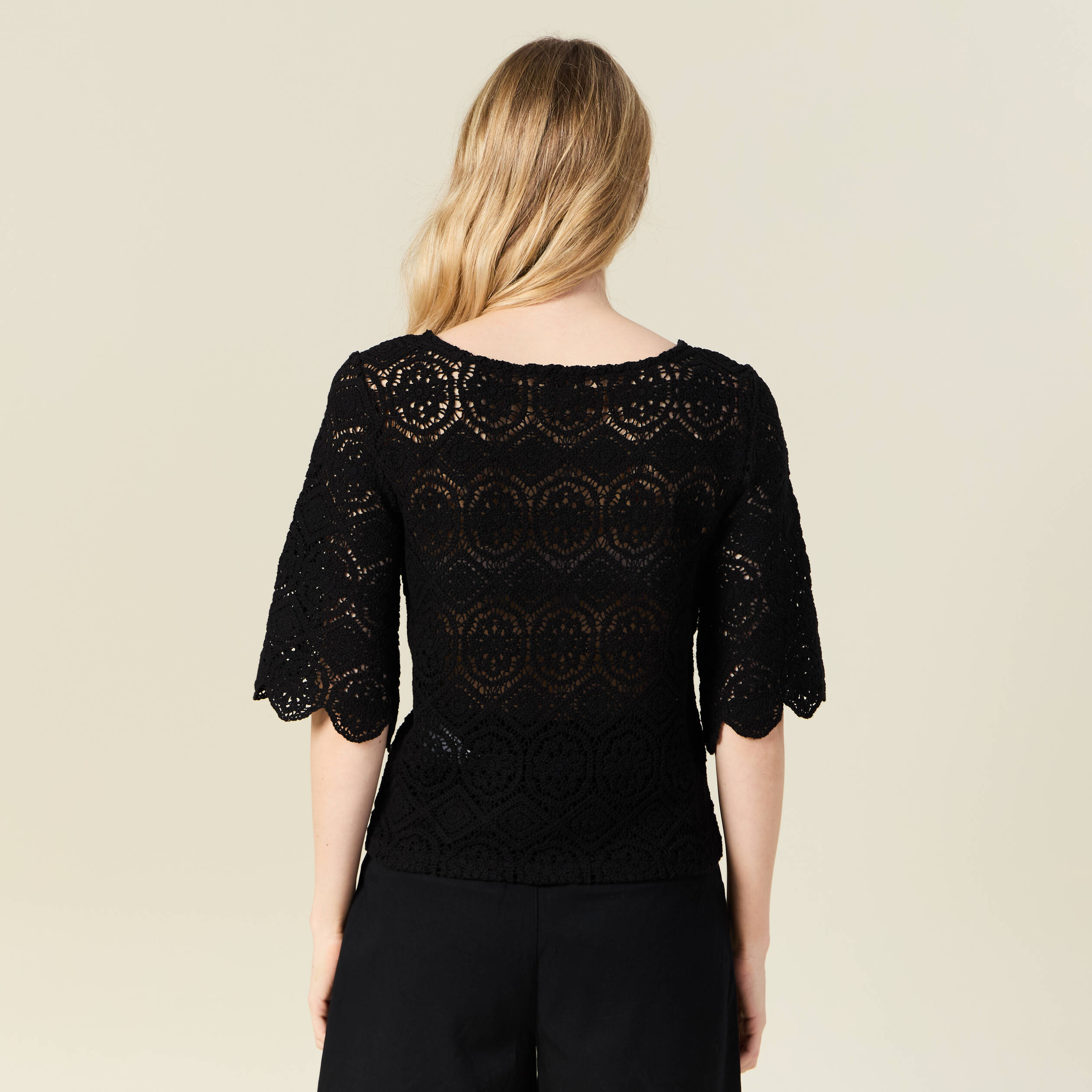 t shirt manches courtes noir femme T-shirt manches courtes noir femme