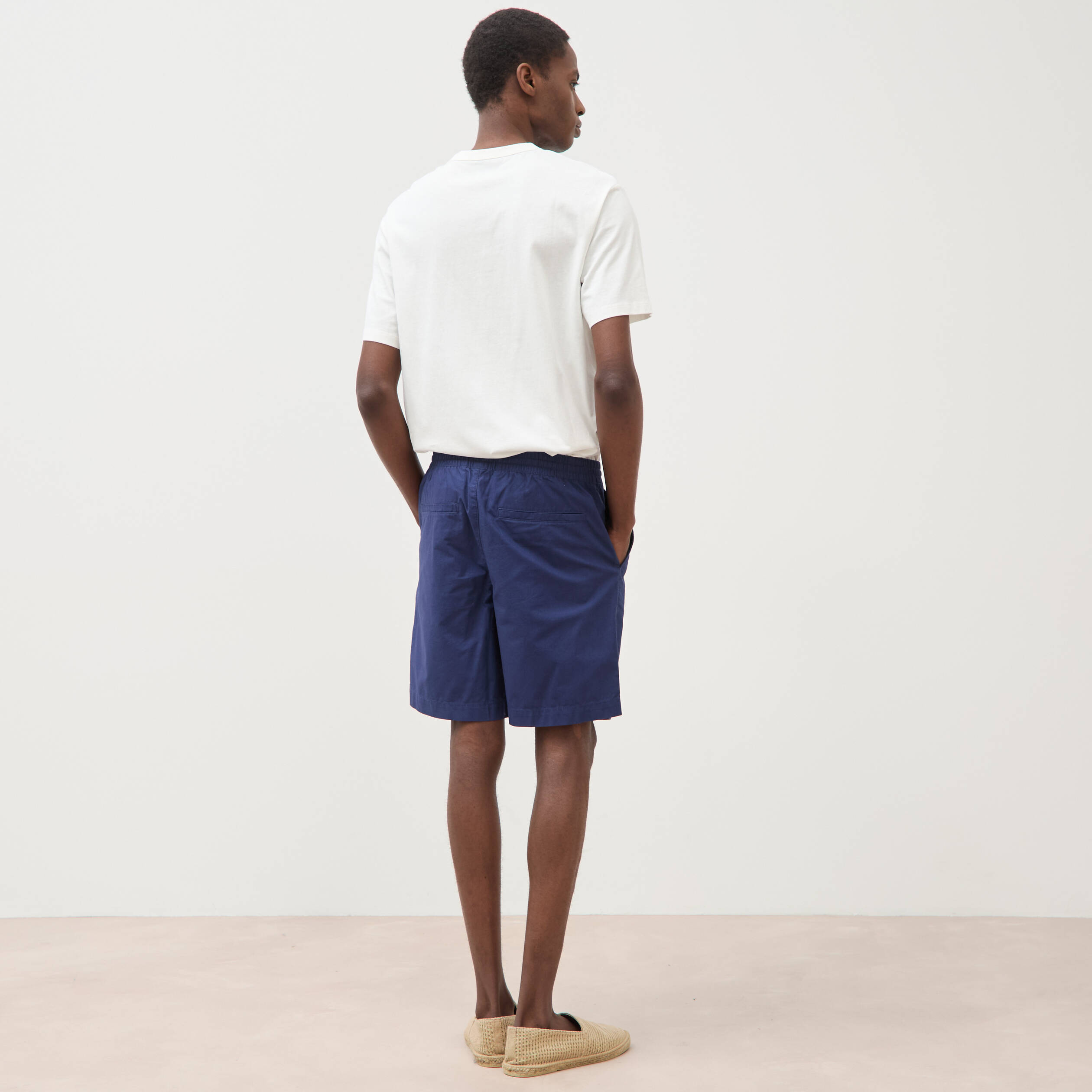 Bermuda en coton bleu fonc&eacute; homme