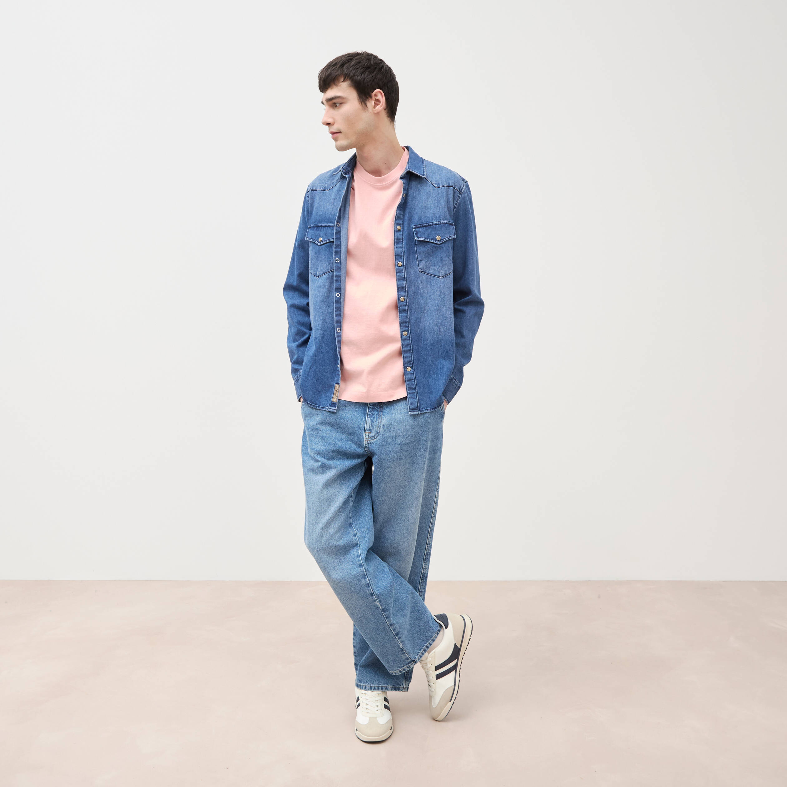 T-shirt ample en coton manches courtes rose poudr&eacute;e homme