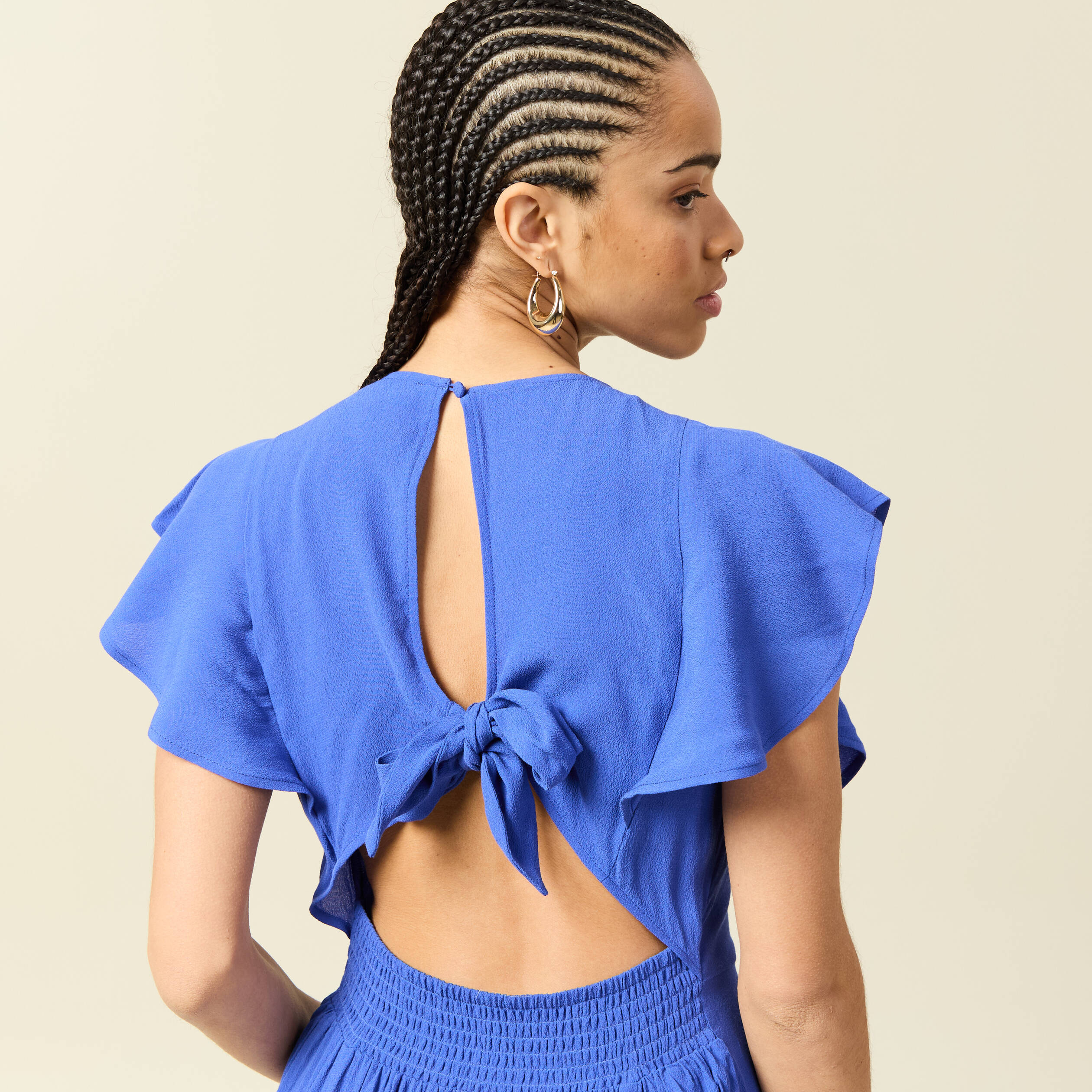 Robe fluide col v manches courtes bleu electrique femme