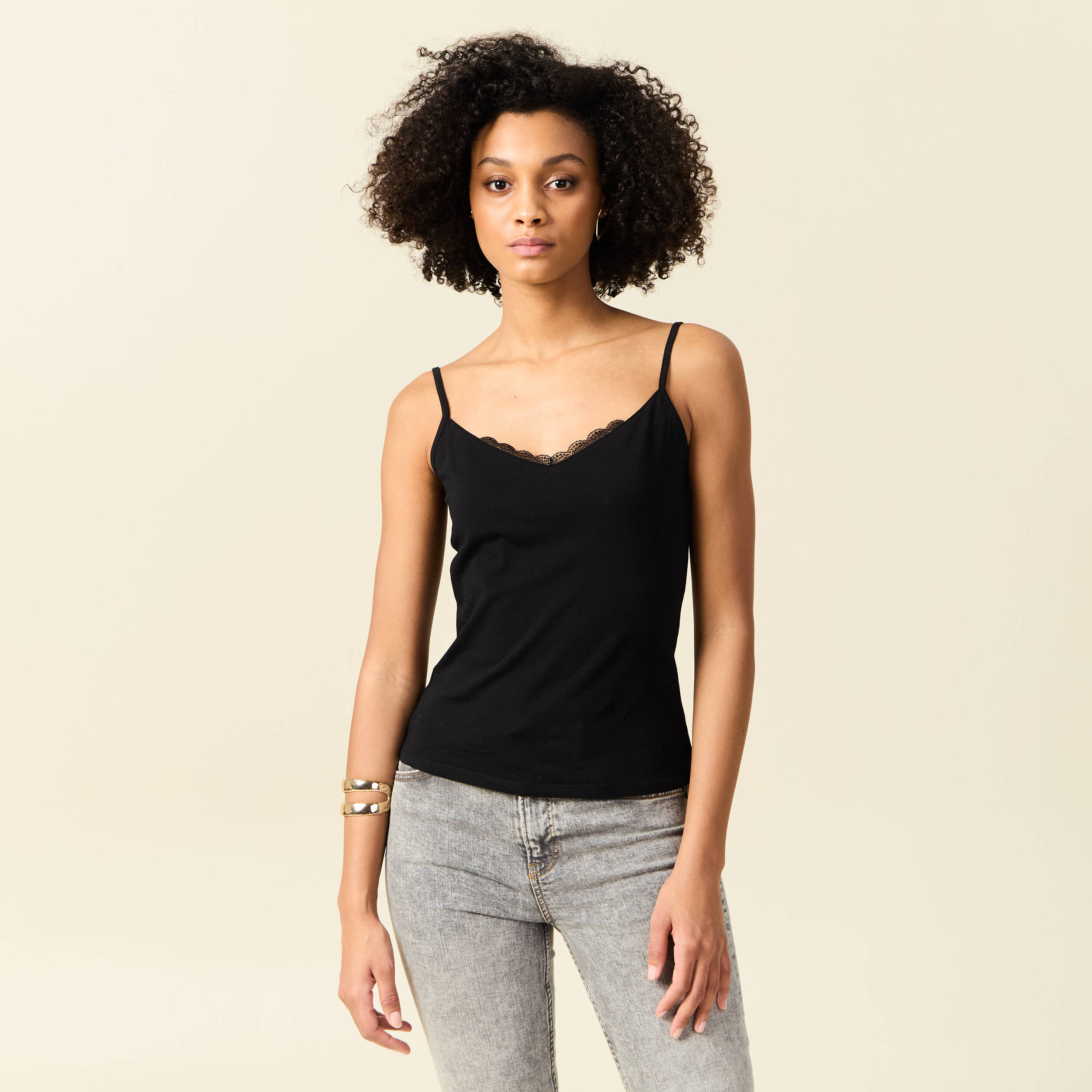 debardeur bretelles fines noir femme Débardeur bretelles fines noir femme