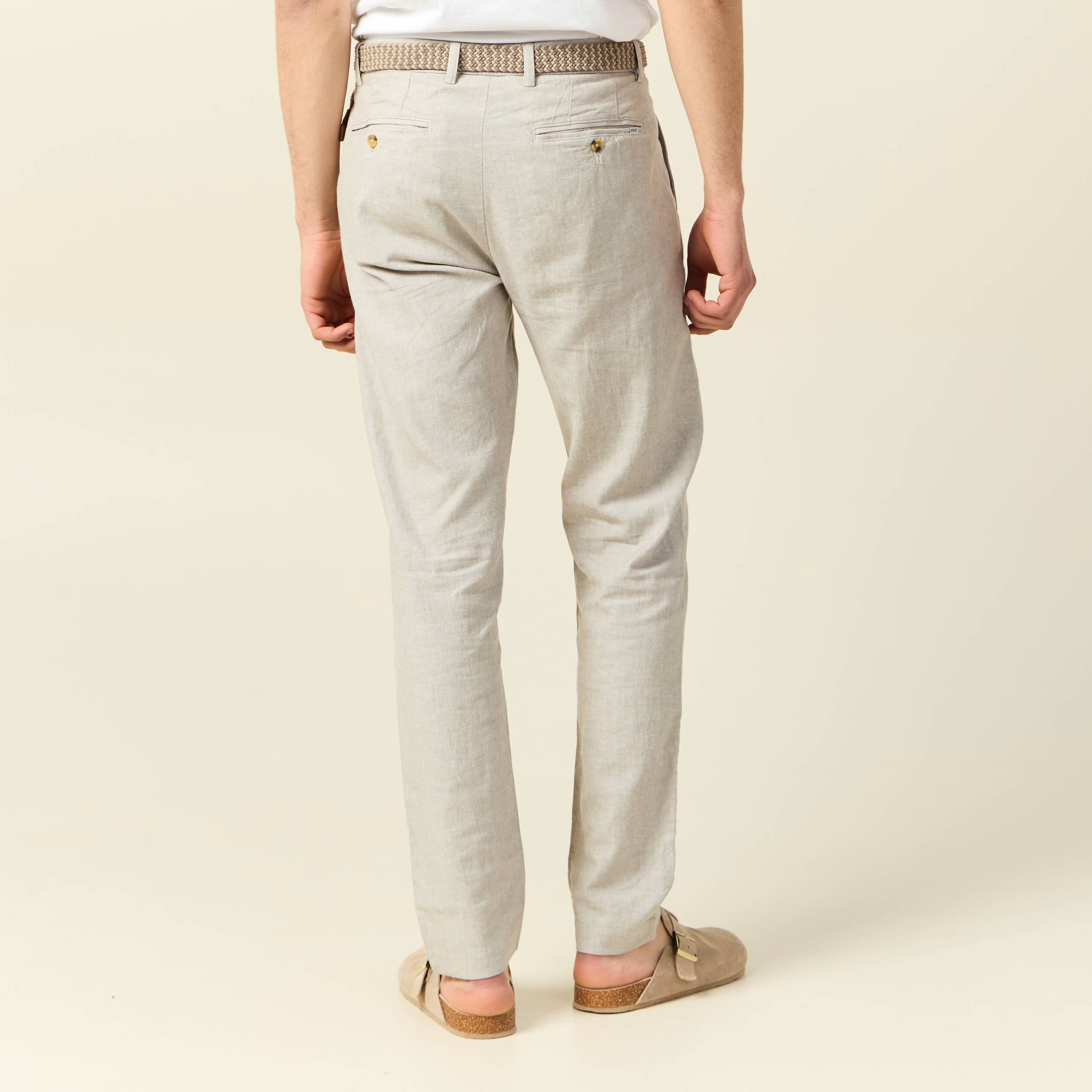 Pantalon chino longueur 32 avec ceinture gris homme
