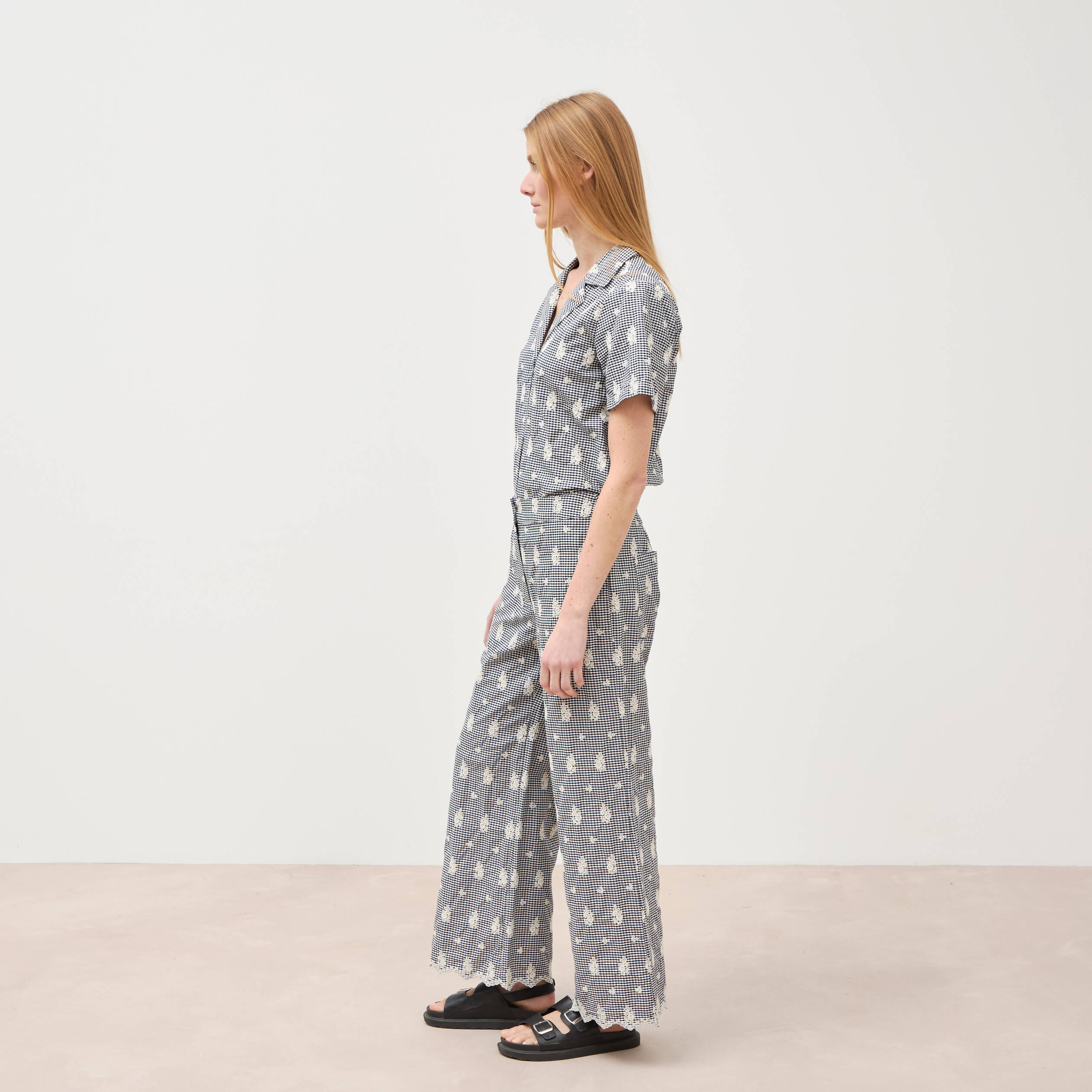 Pantalon loose longueur 3/4 en coton ecru femme