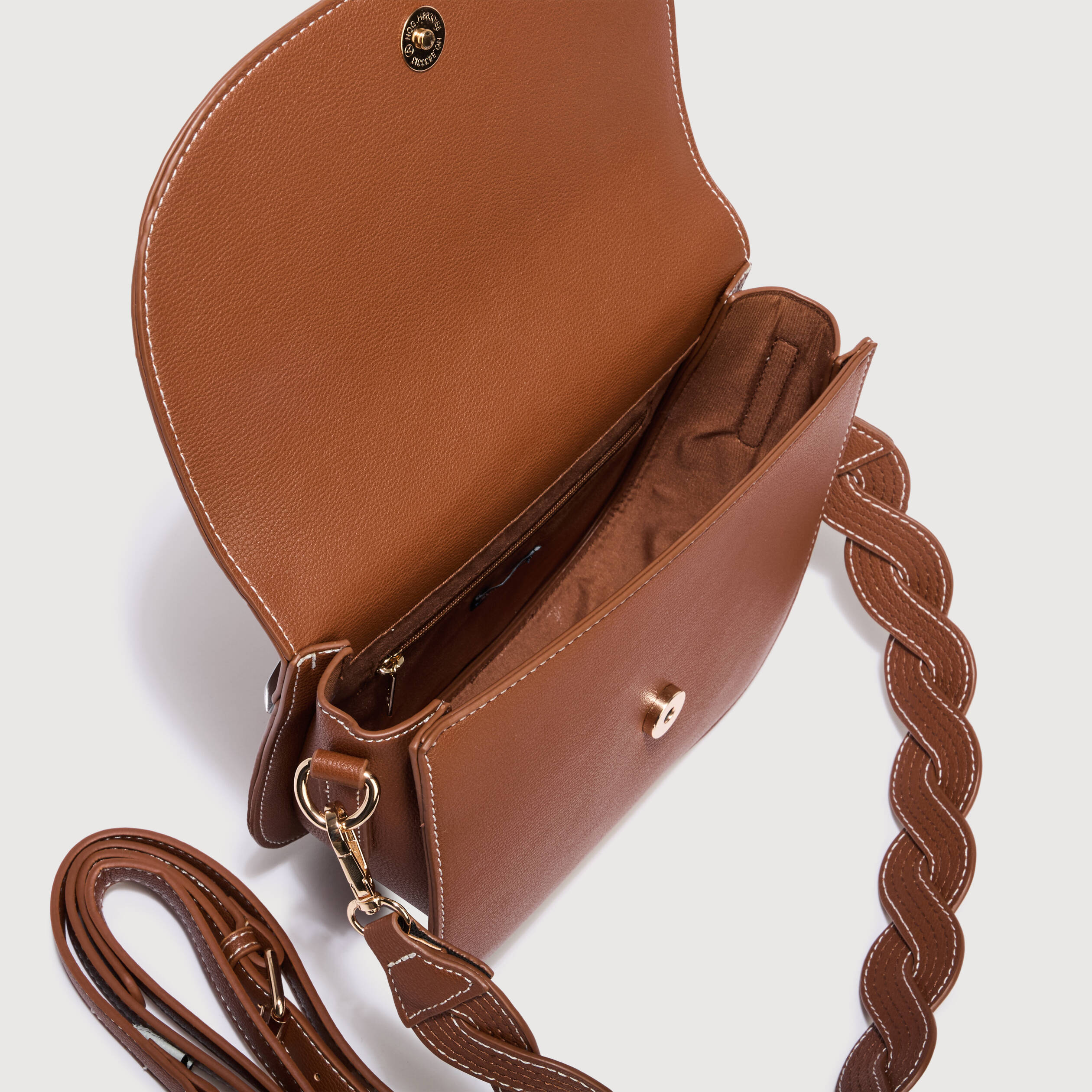 Sac &agrave; rabat en bandouli&egrave;re camel femme