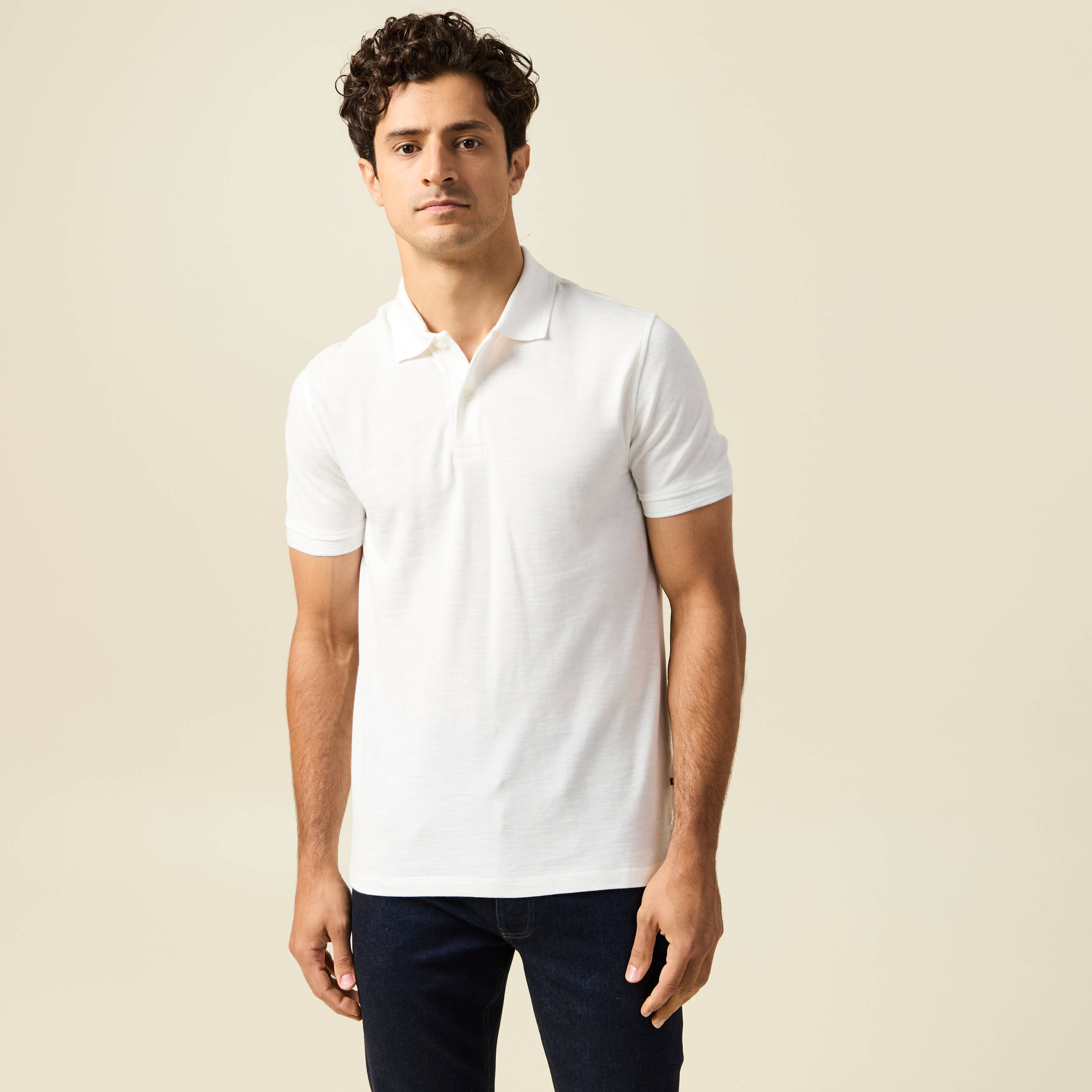 polo cintre manches courtes en coton ecru homme Polo cintré manches courtes en coton ecru homme