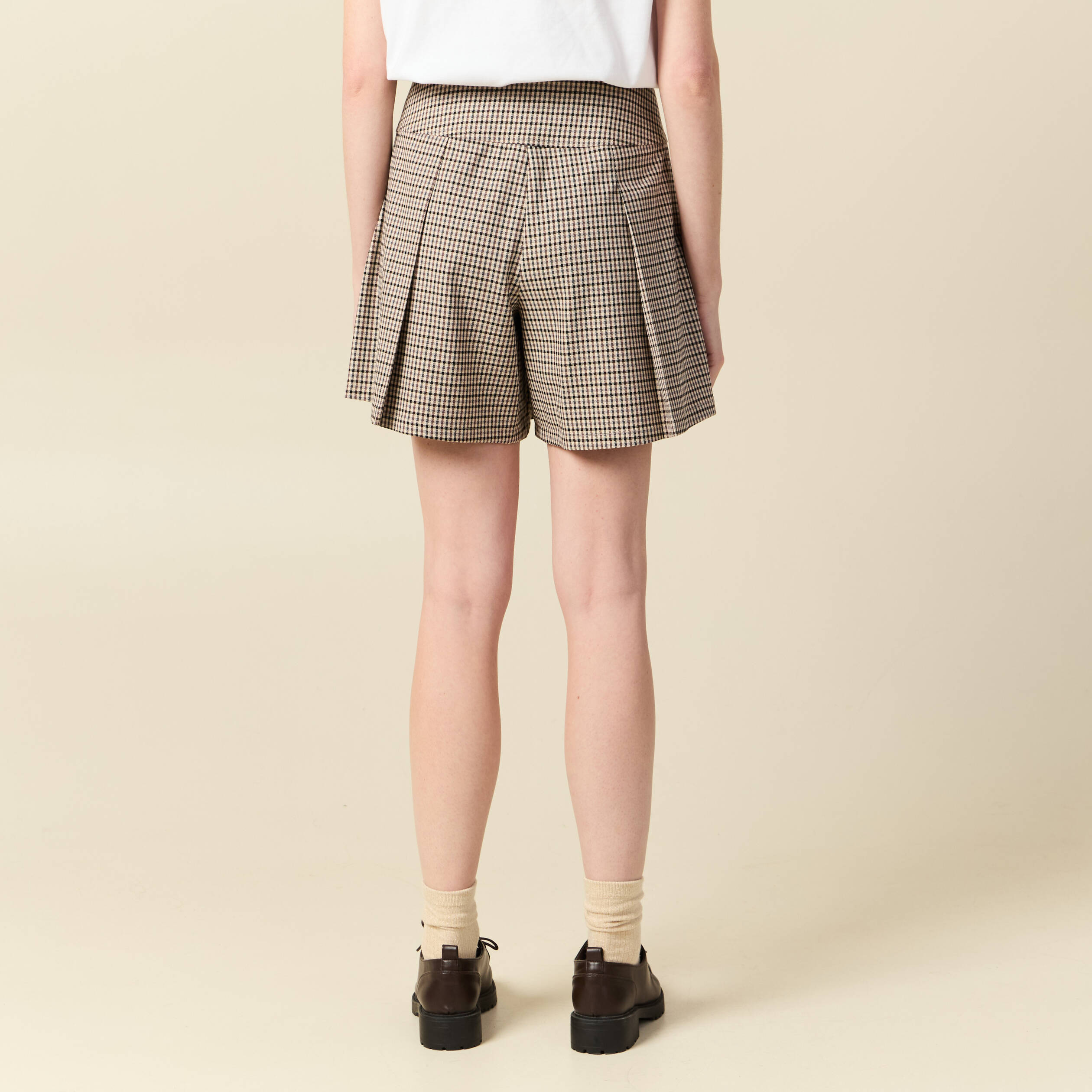 Short pliss&eacute; taille haute fluide marron femme