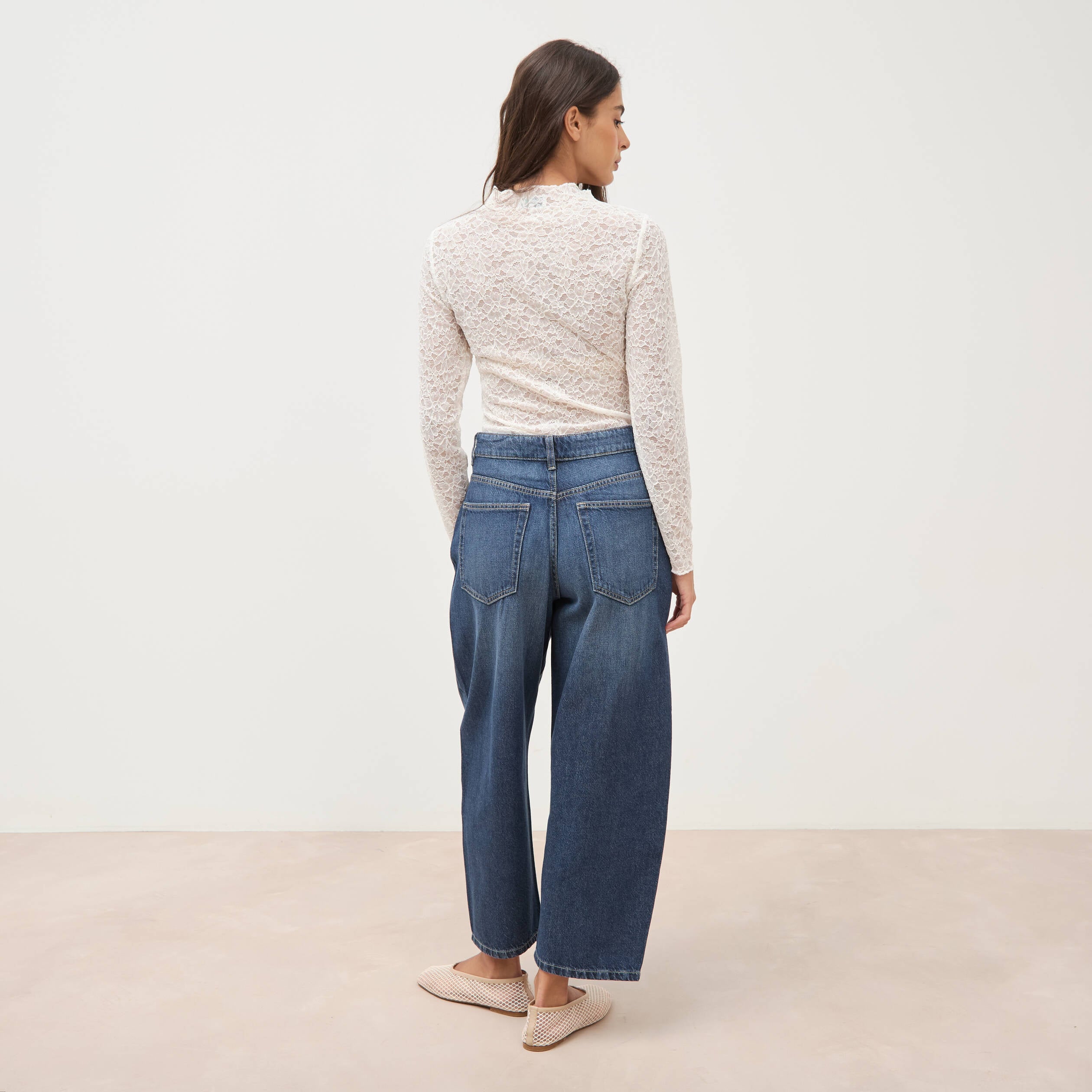 Jeans barrel 7/8&egrave;me taille standard denim brut clean femme