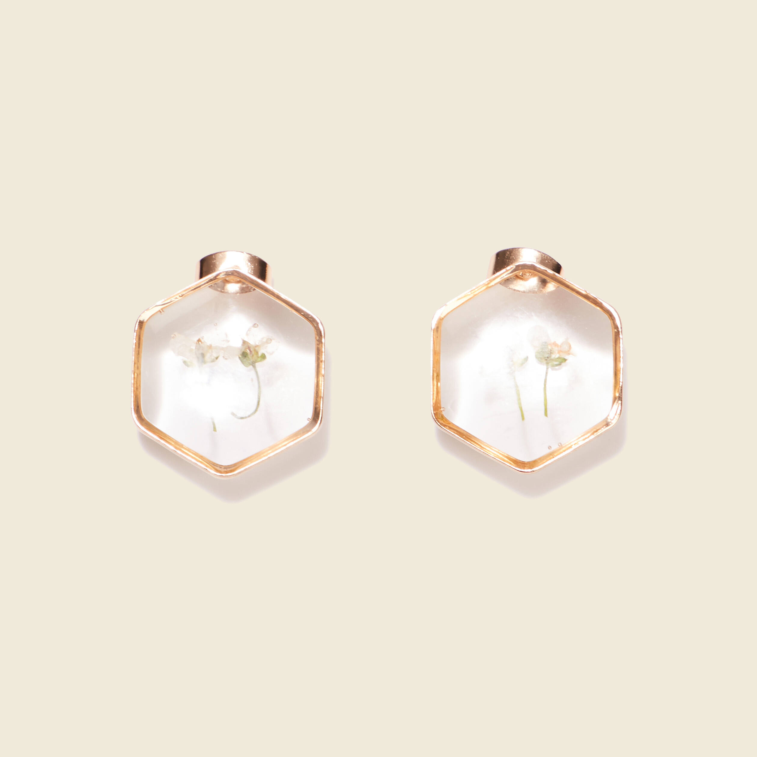 boucles doreilles pendantes ecru femme Boucles d'oreilles pendantes ecru femme