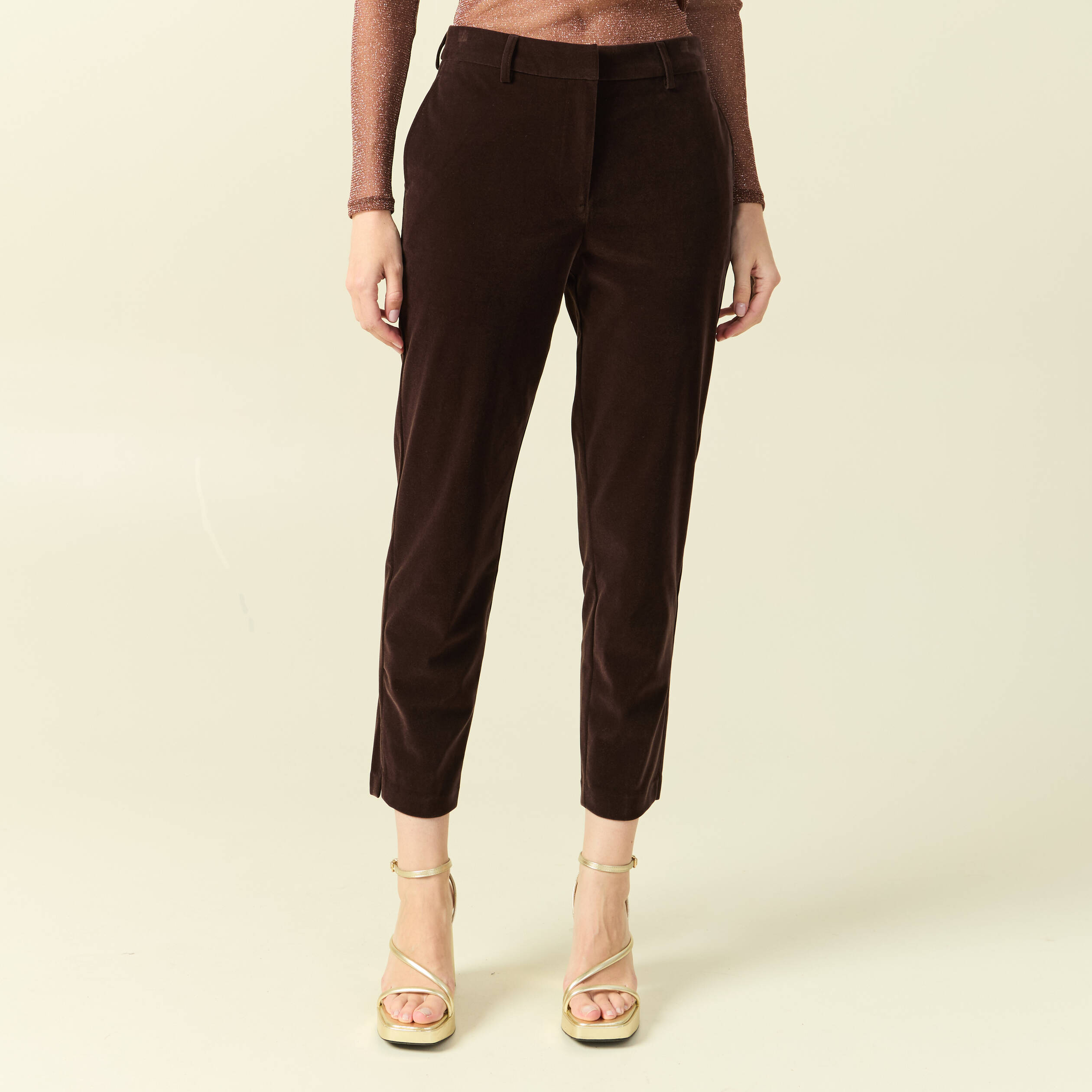 Pantalon flare taille haute en velours marron fonc&eacute; femme