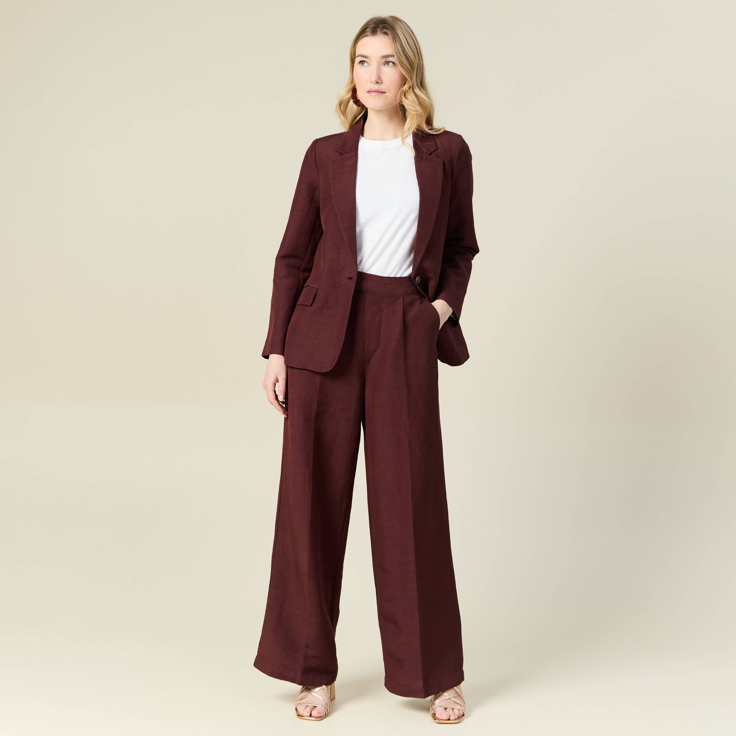pantalon large fluide bordeaux femme Pantalon large fluide bordeaux femme
