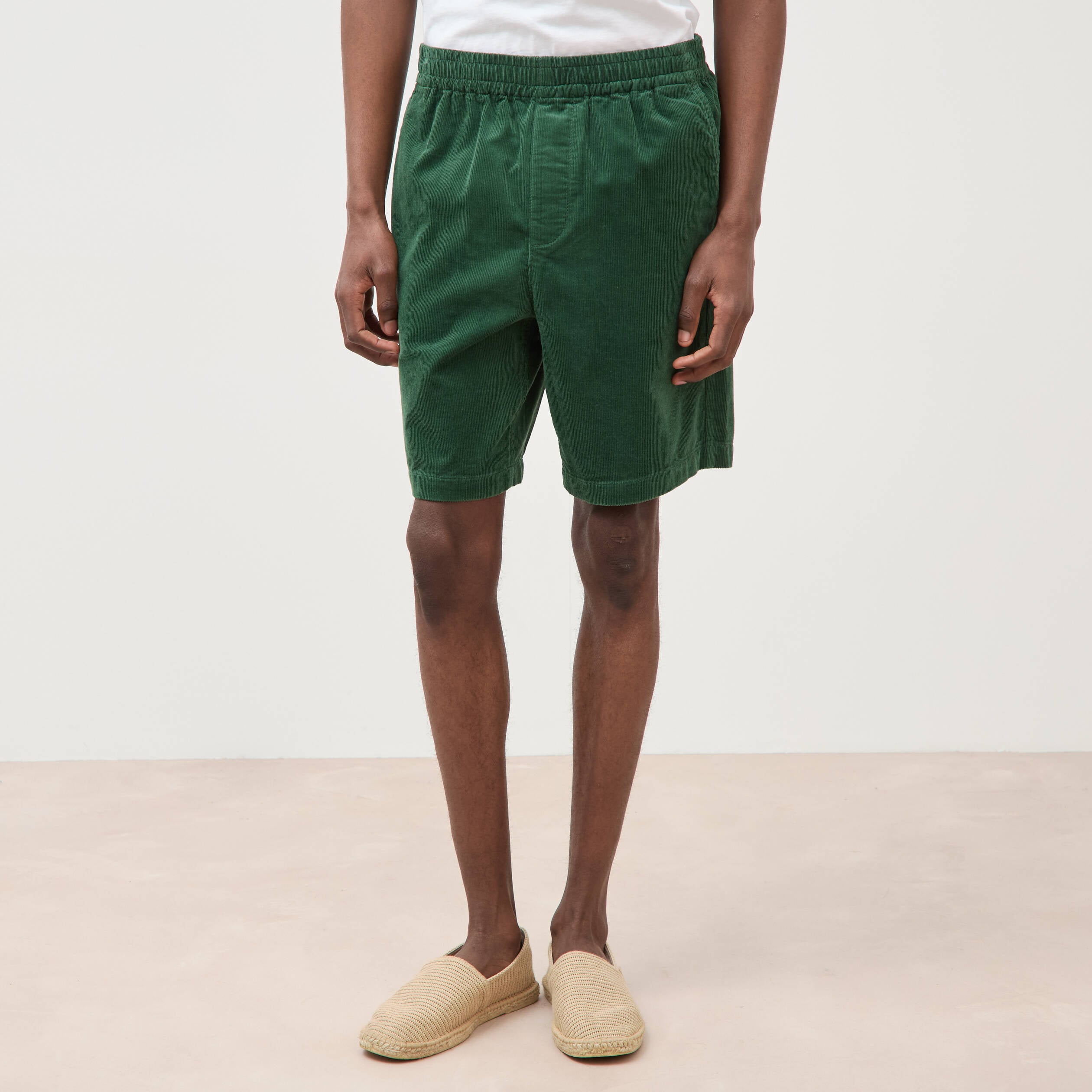 Bermuda en velours vert homme