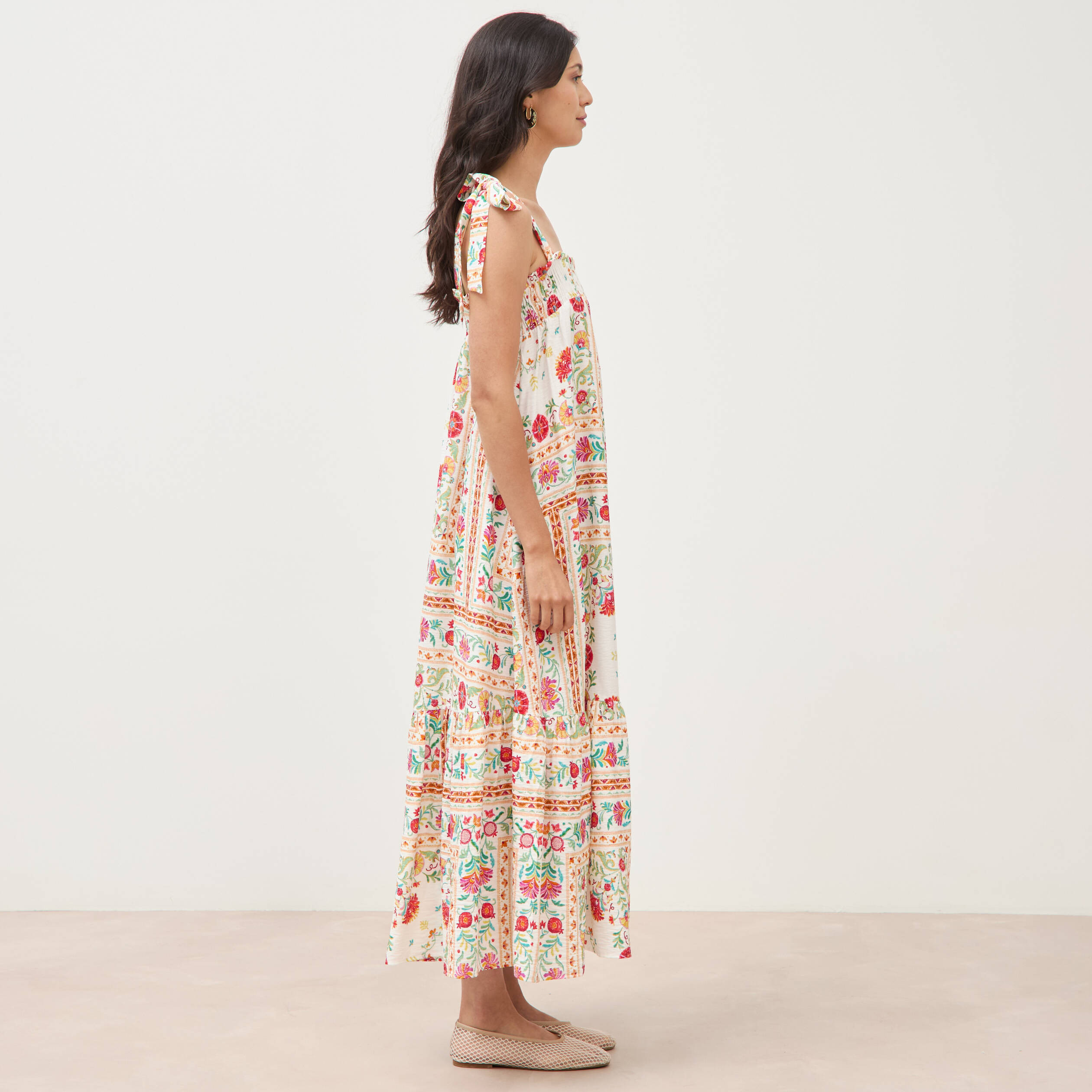 Robe bretelles col carr&eacute; fluide blanc femme
