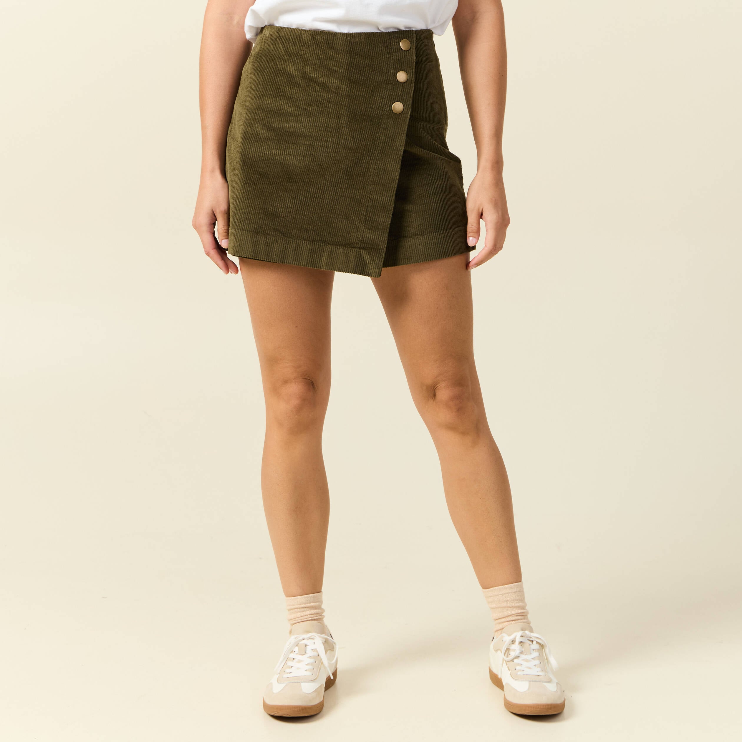 Jupe-short taille haute en velours vert kaki femme