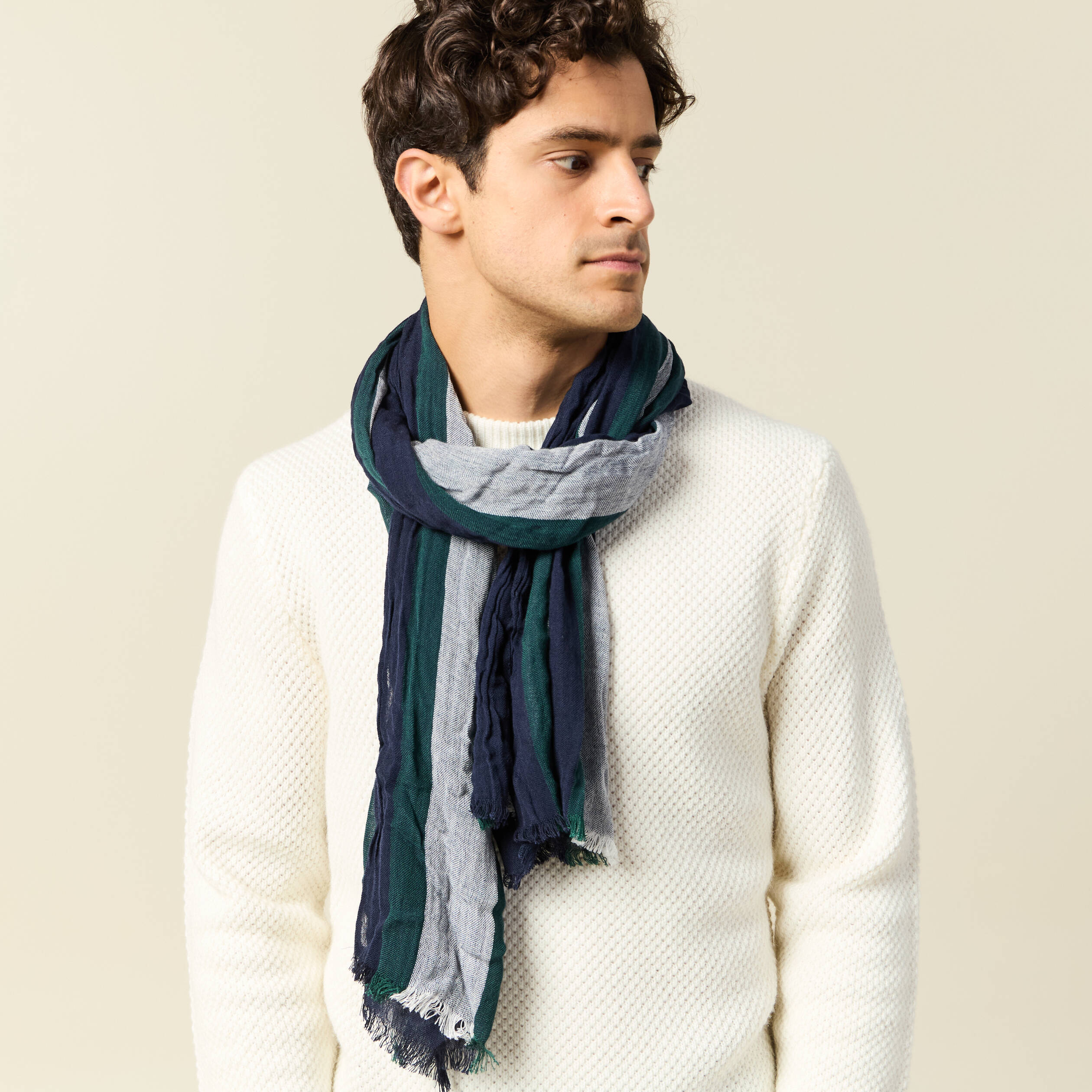 foulard bleu marine homme Foulard bleu marine homme