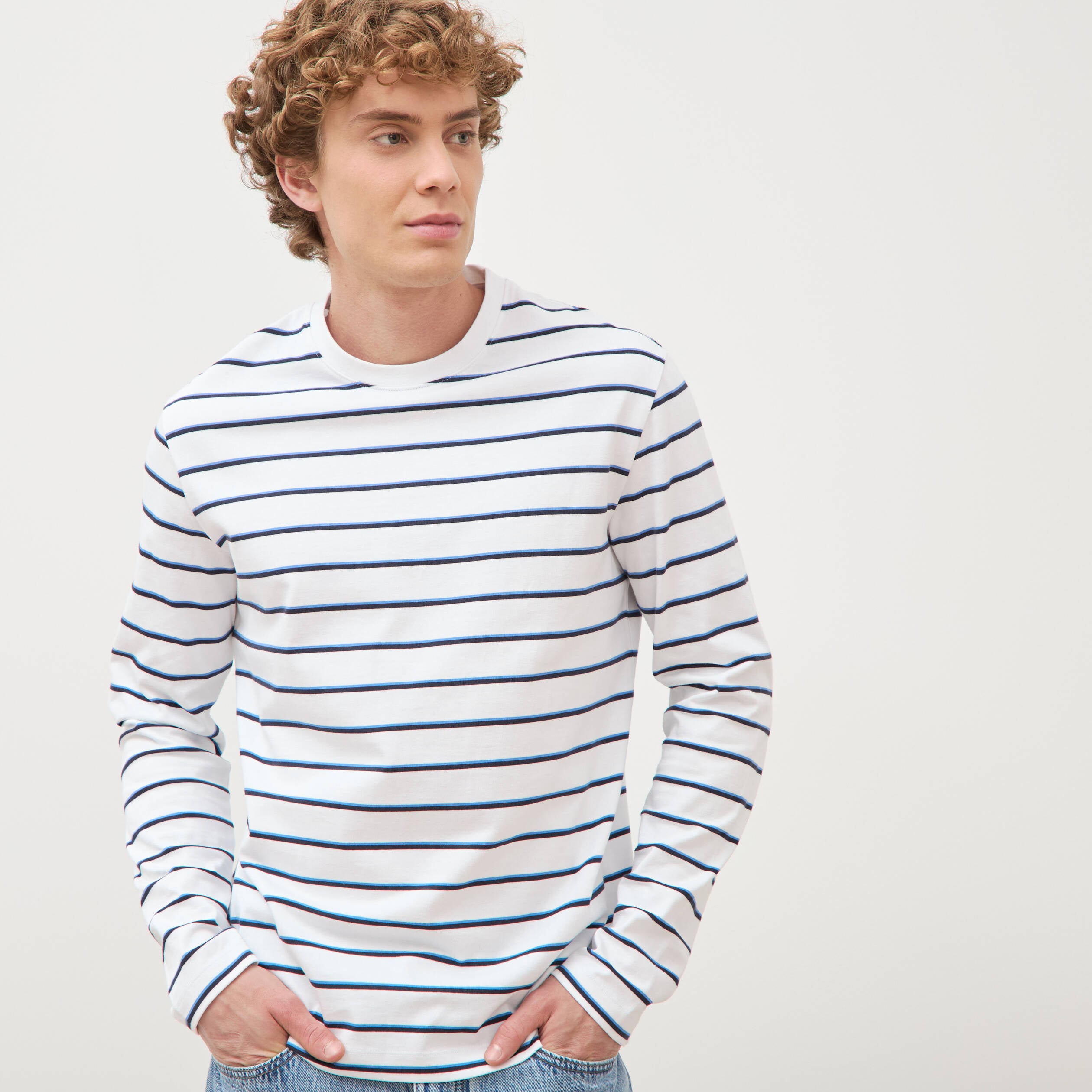 Marini&egrave;re manches longues col ras du cou bleu violet homme