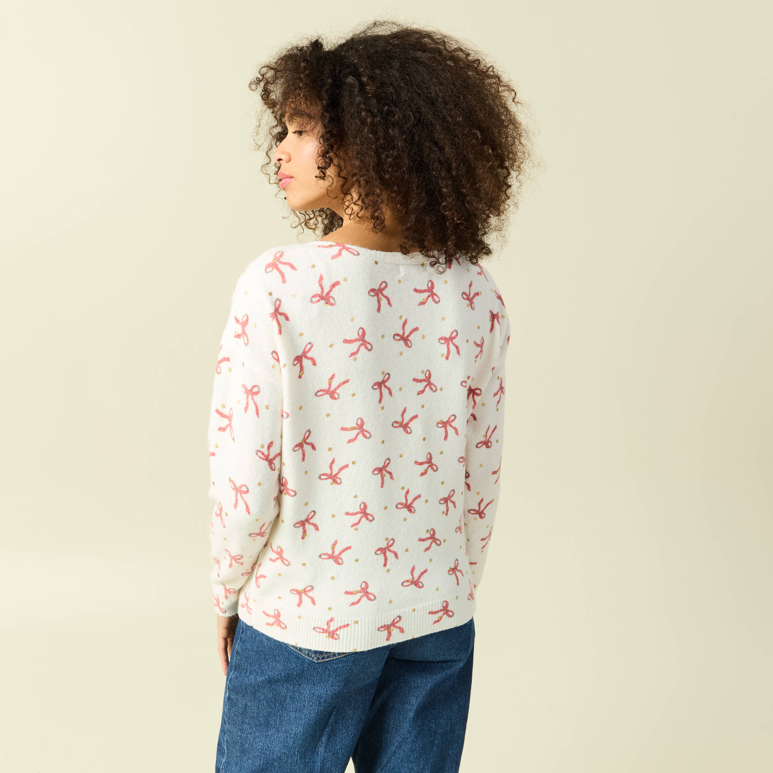 Pull de no&euml;l col bateau manches longues creme femme