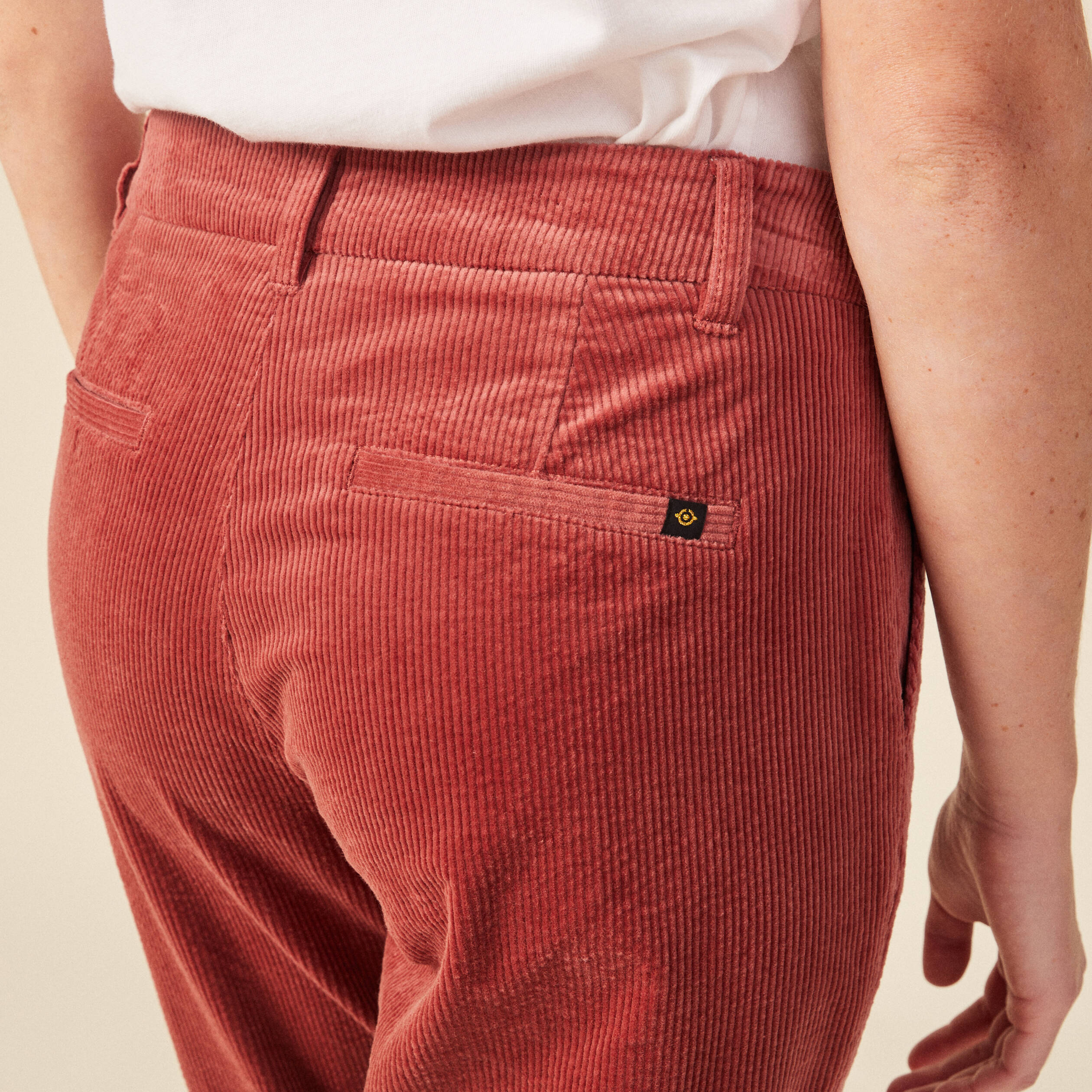 Pantalon chino velours côtelé vieux rose femme