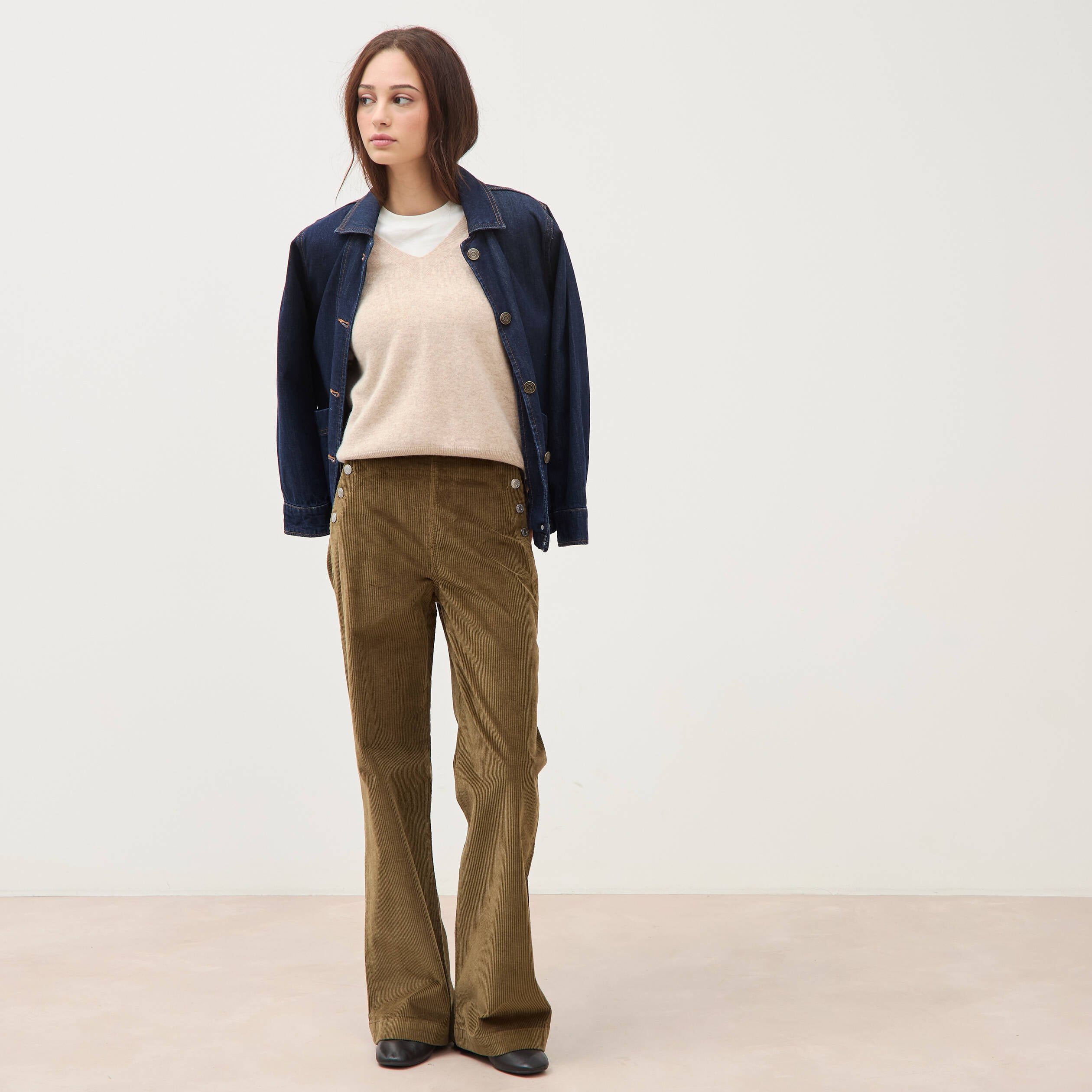 Pull droit col v manches longues creme femme