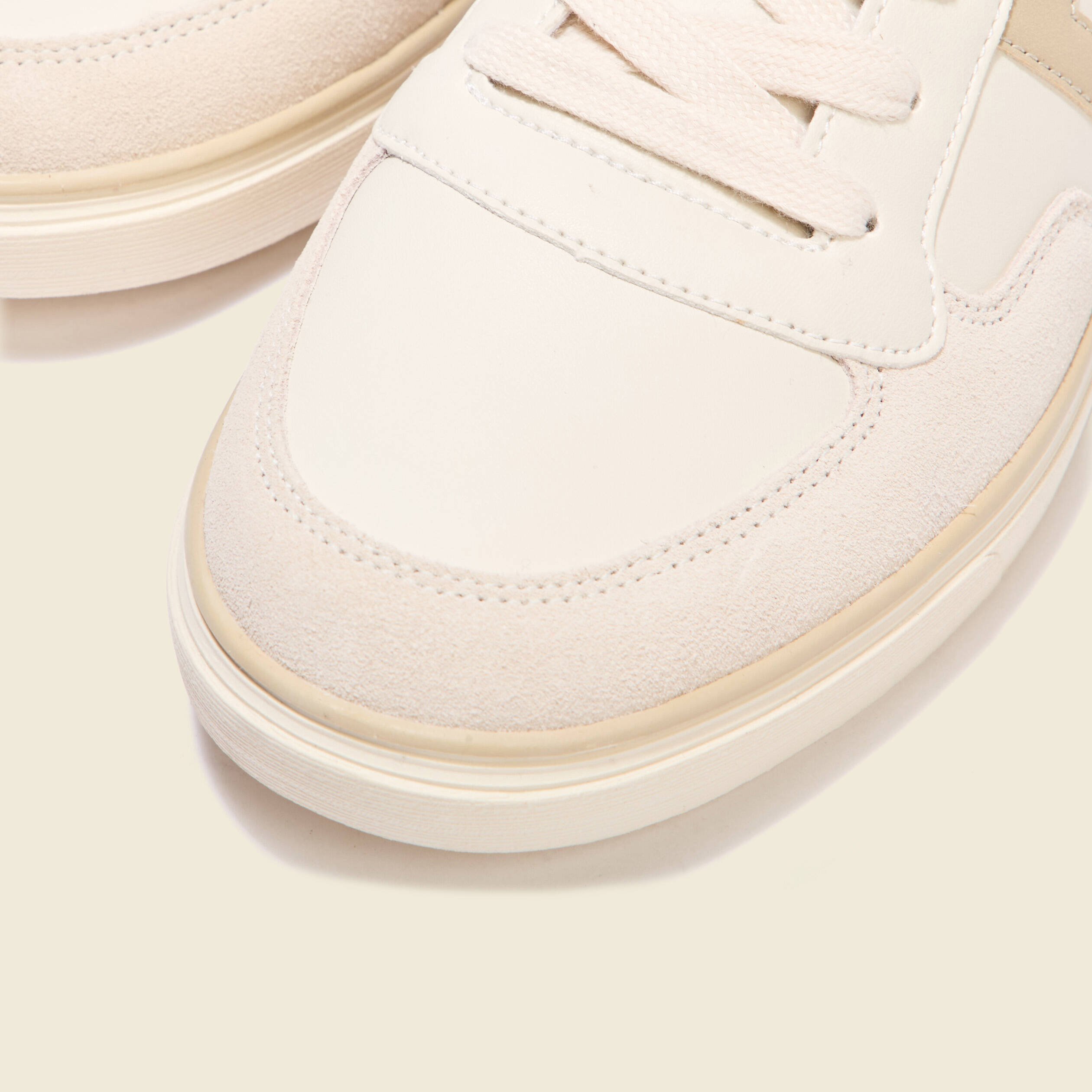 baskets montantes plates ecru homme Baskets montantes plates ecru homme