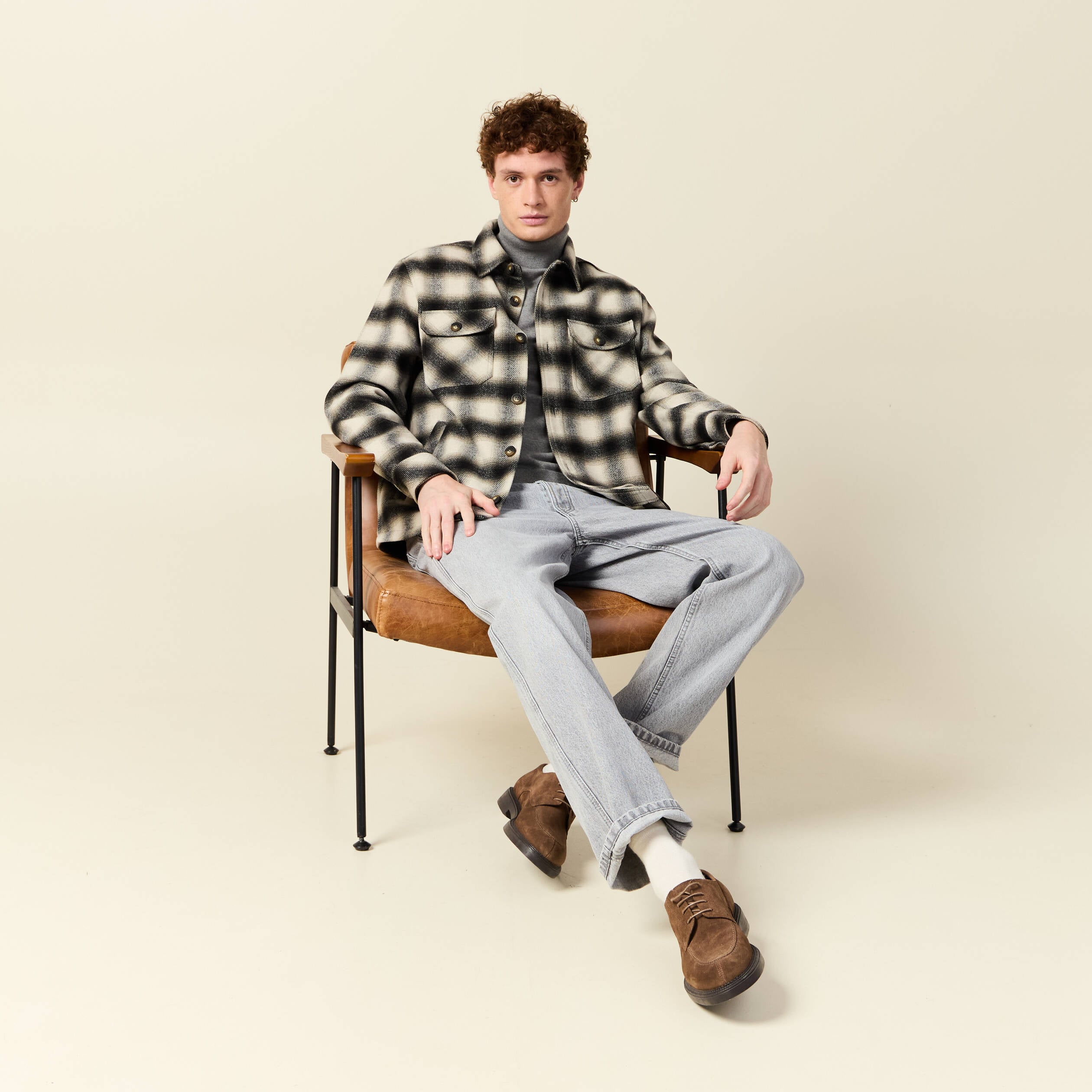 Surchemise oversize courte doubl&eacute;e vert kaki homme