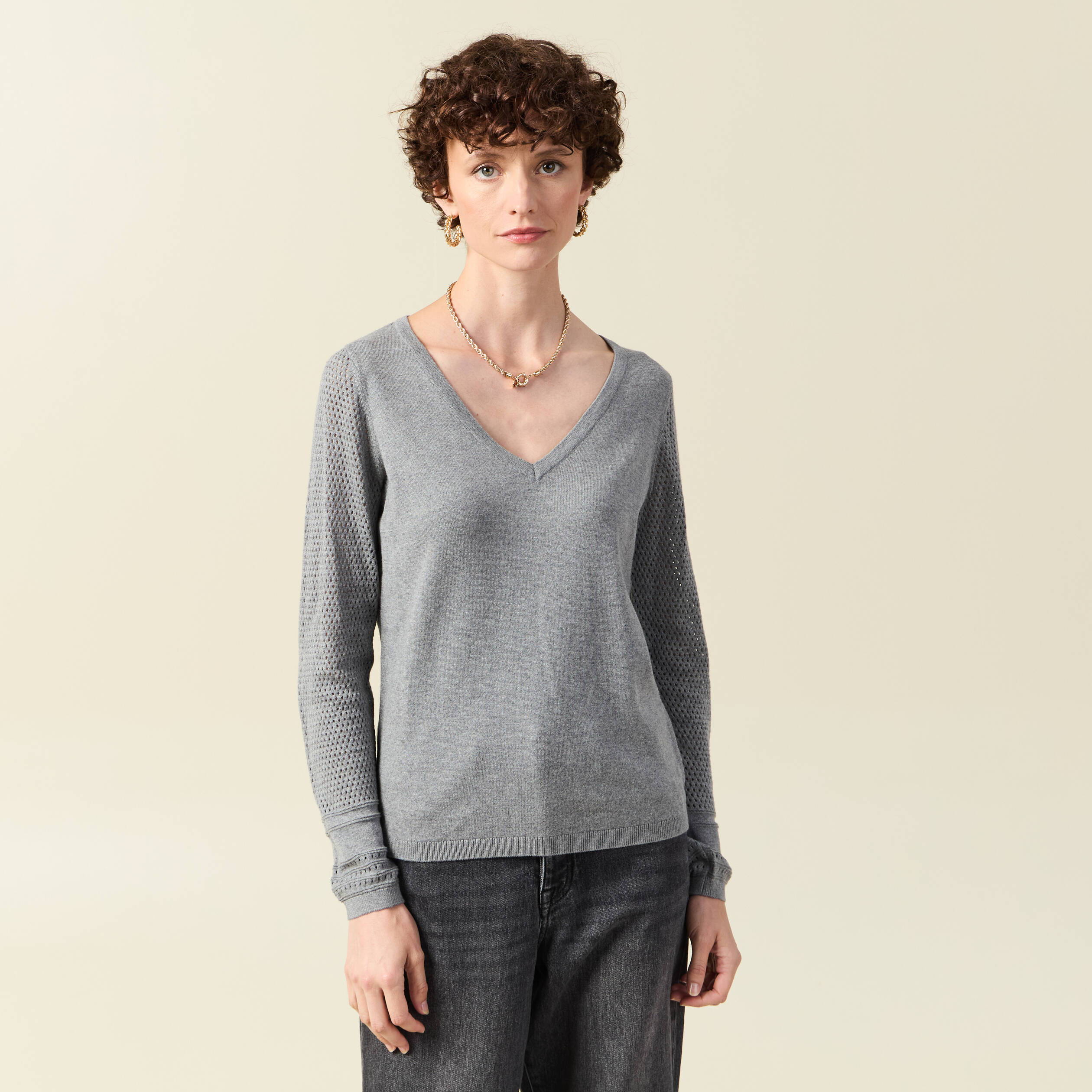 pull a manches longues gris fonce femme Pull à manches longues gris foncé femme