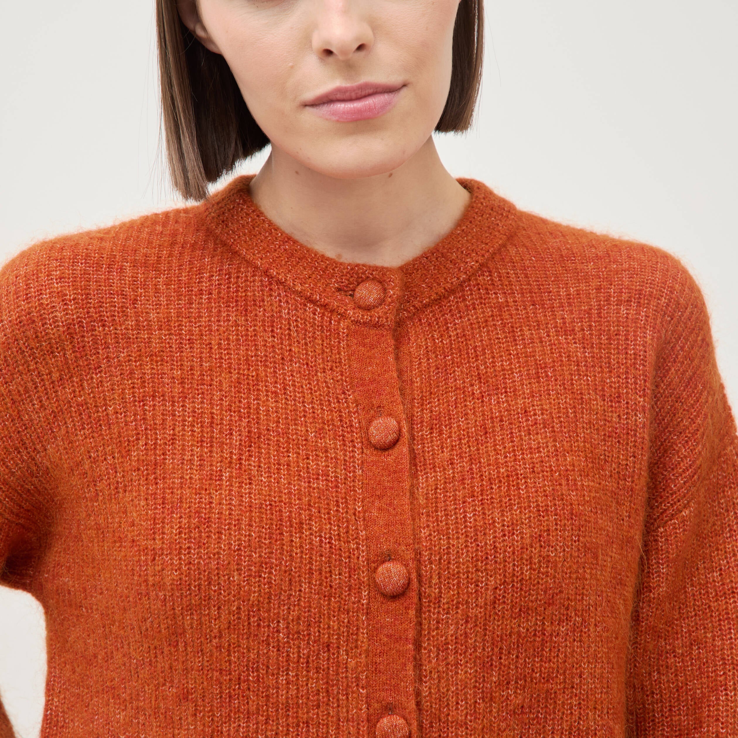 Gilet manches longues col rond marron cognac femme