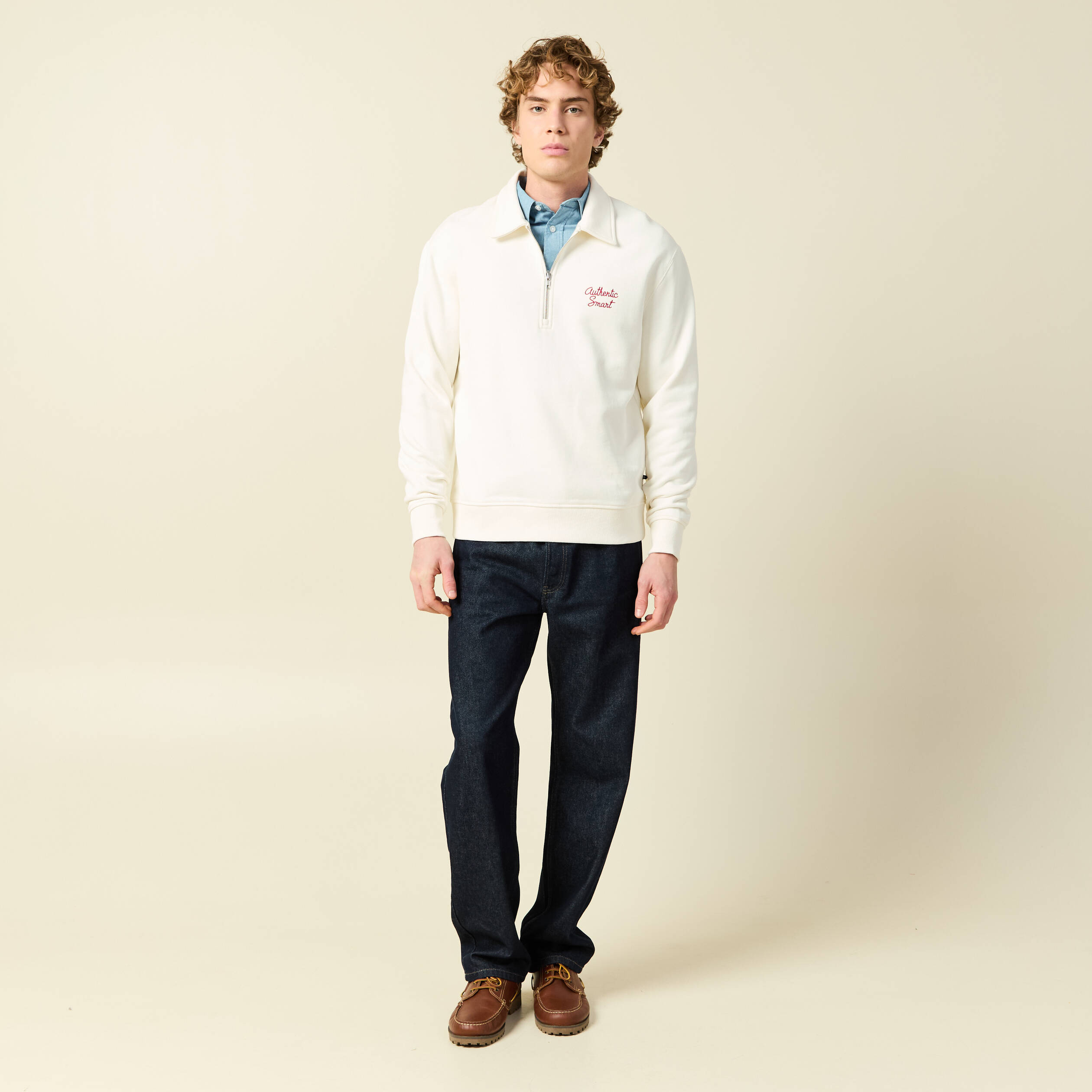 Sweat manches longues col zipp&eacute; en coton ecru homme