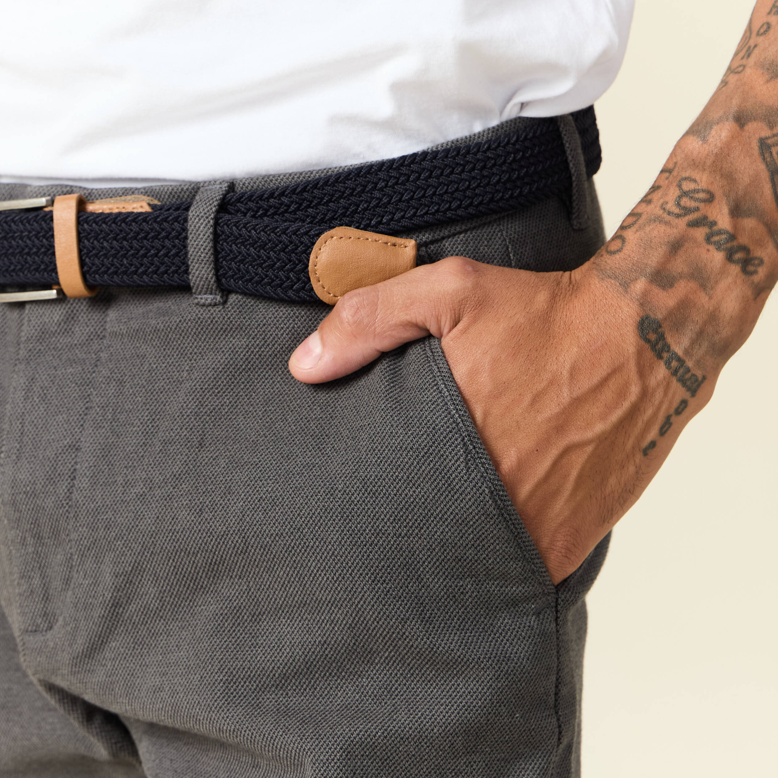 pantalon chino straight gris fonce homme Pantalon chino straight gris foncé homme