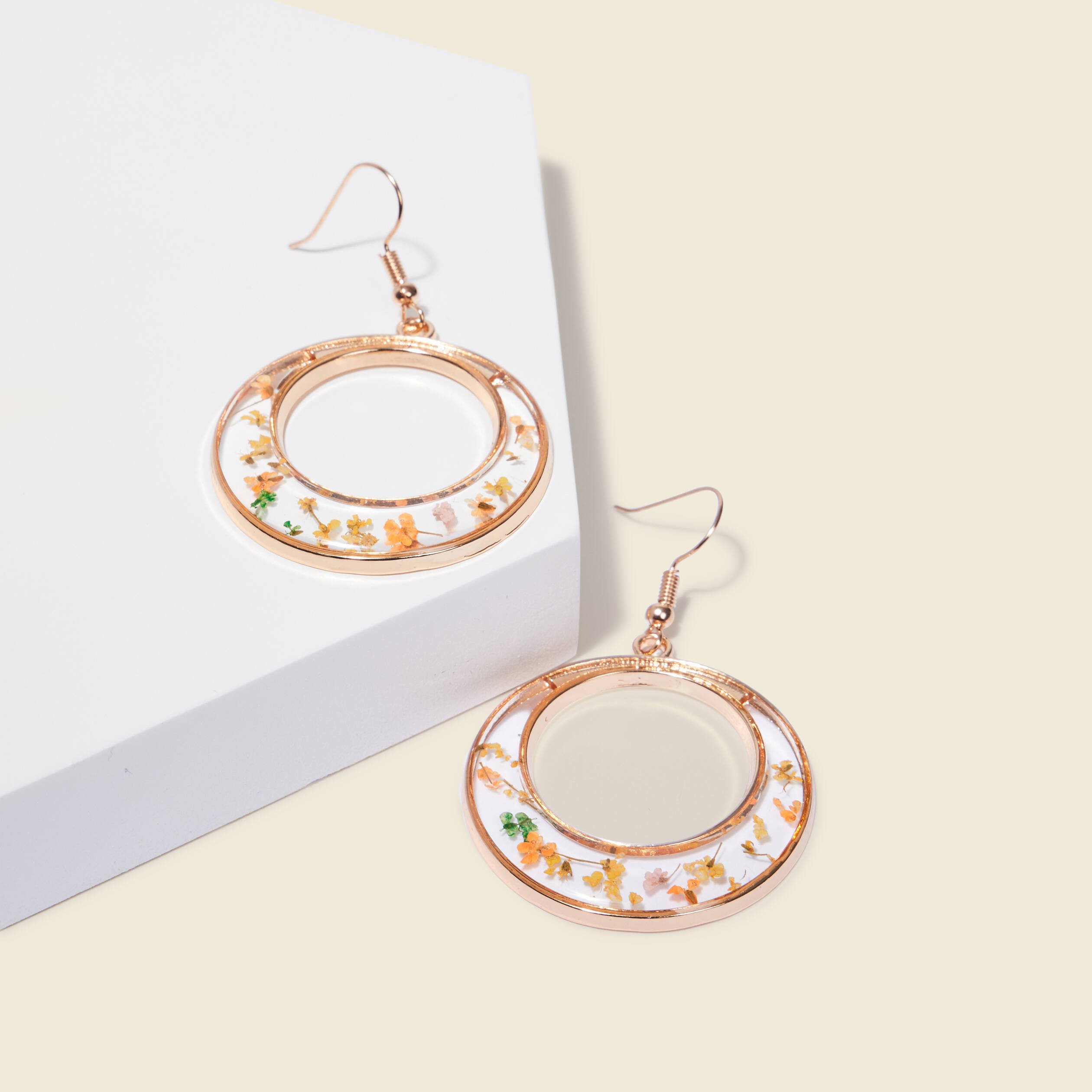 Boucles d'oreilles pendantes couleur or femme