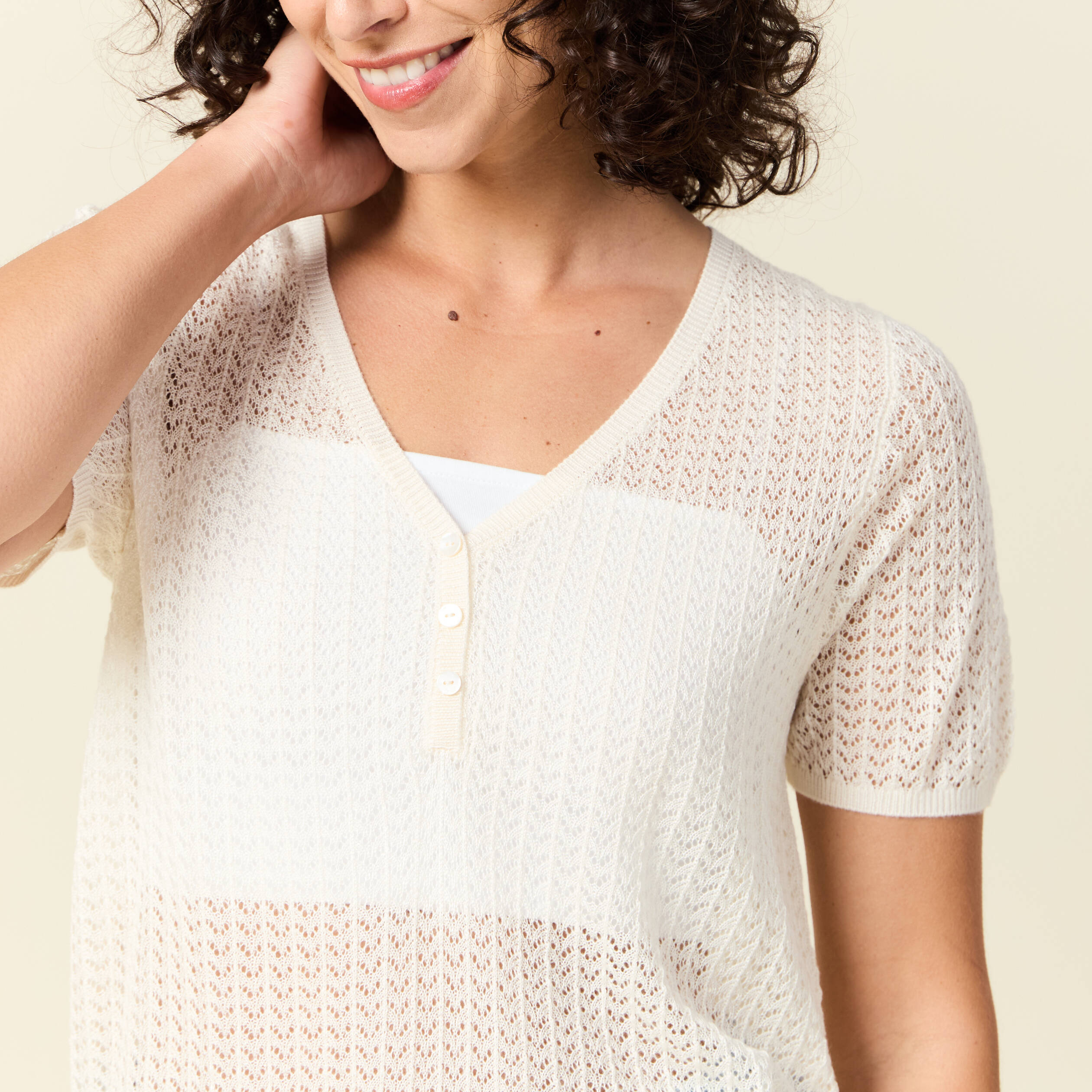 pull manches courtes ajoure creme femme Pull manches courtes ajouré creme femme