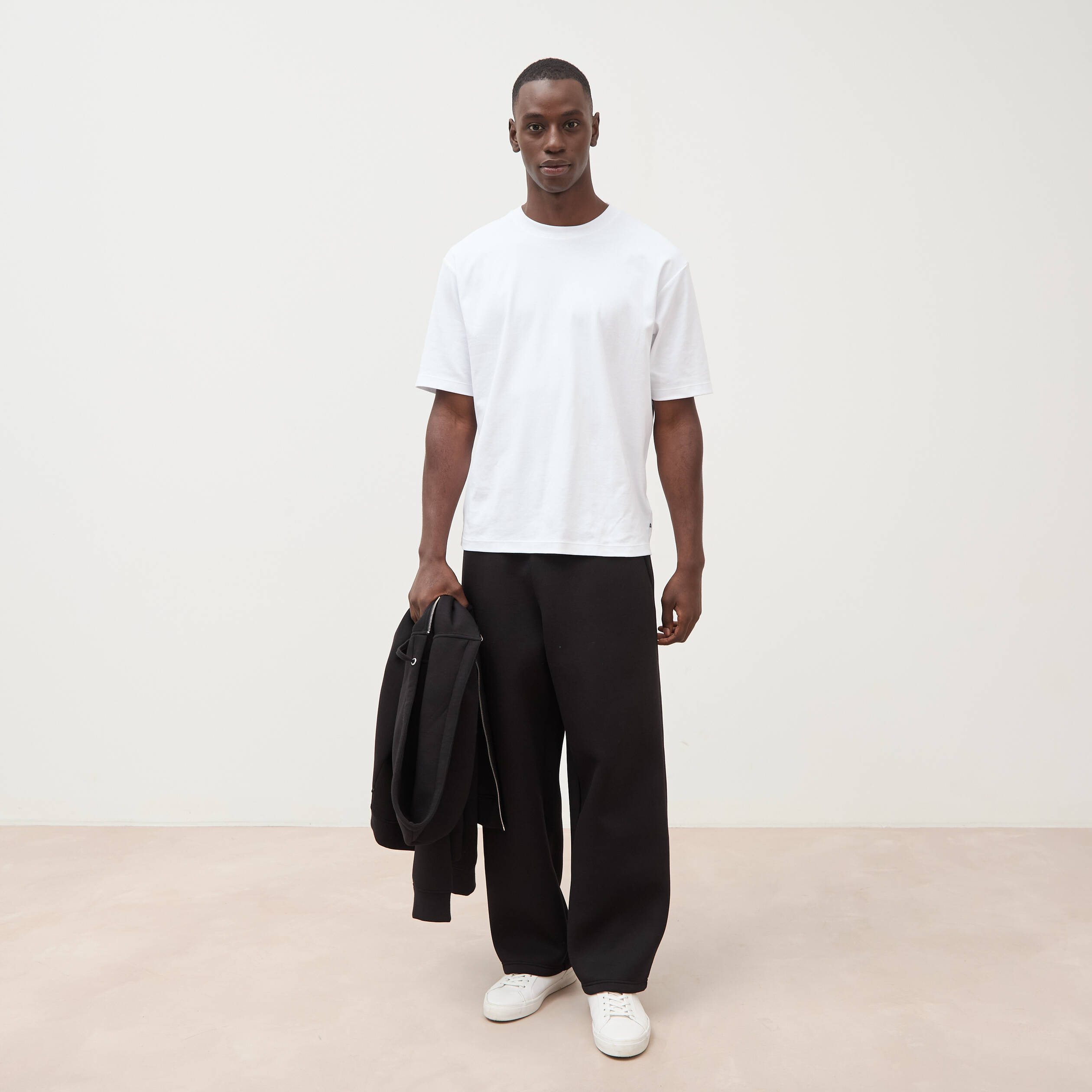 Pantalon coupe loose noir homme
