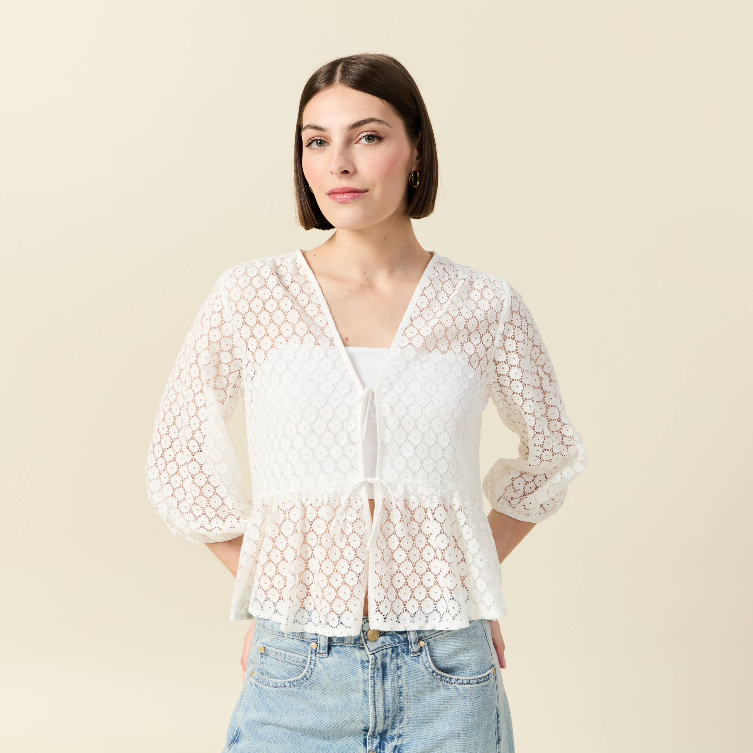 chemise cintree courte manches 34 ecru femme Chemise cintrée courte manches 3/4 ecru femme