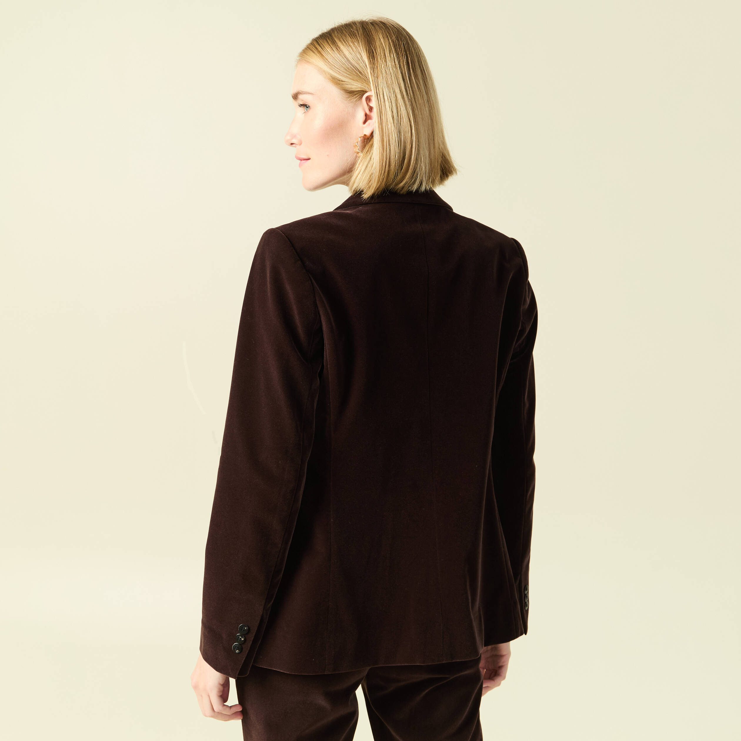 Veste blazer velours marron fonc&eacute; femme