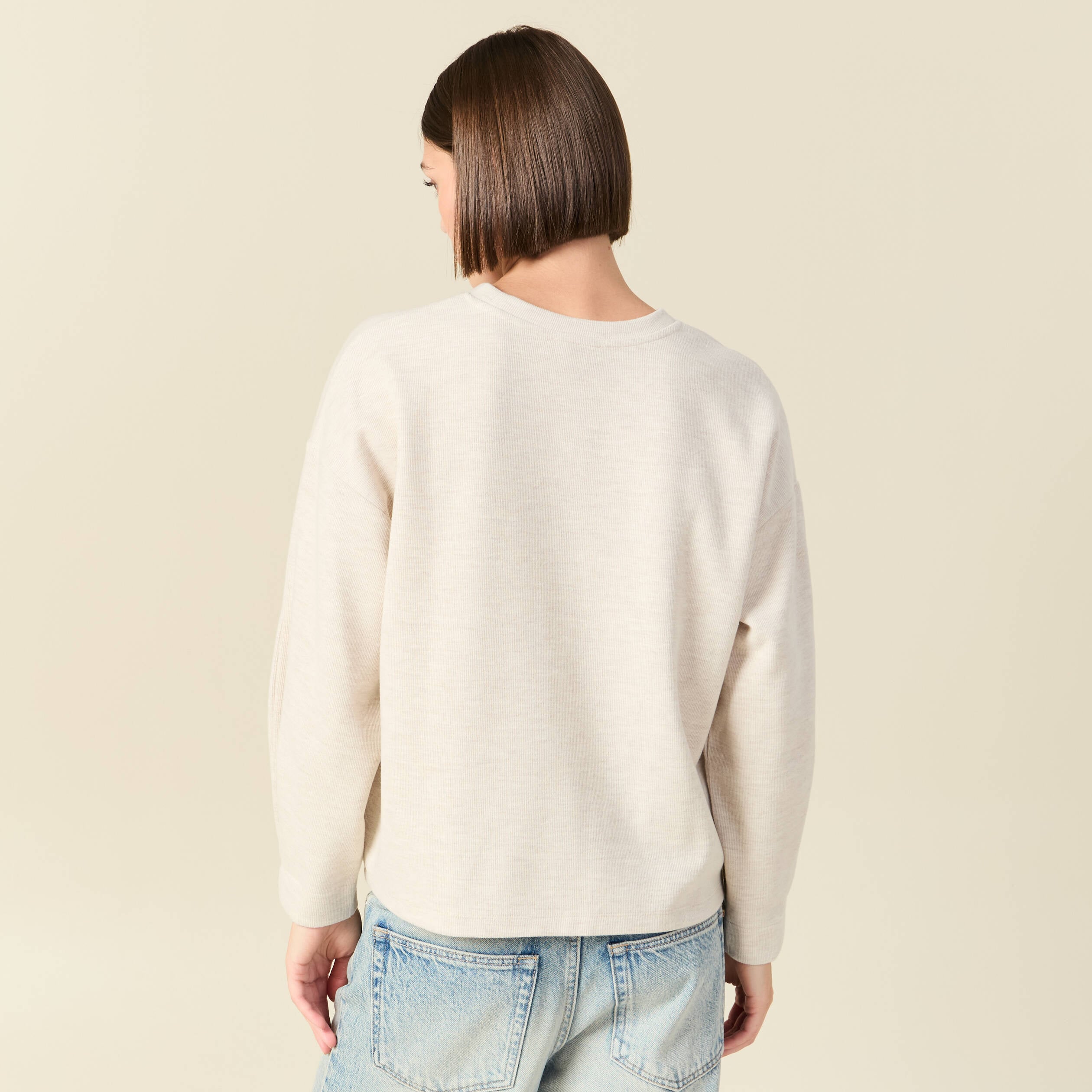 Sweat oversize col rond manches longues creme femme