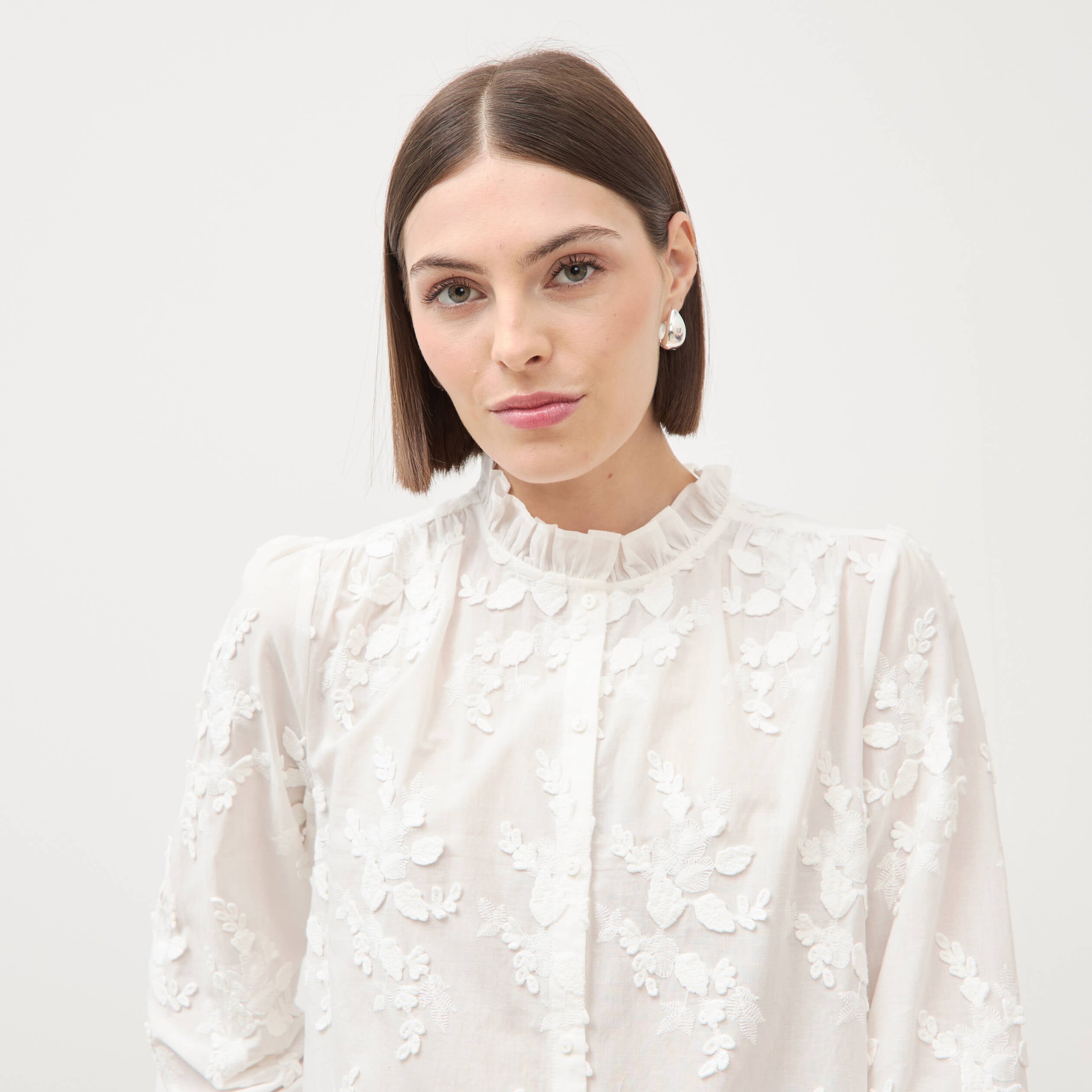 Chemise en coton manches longues ecru femme