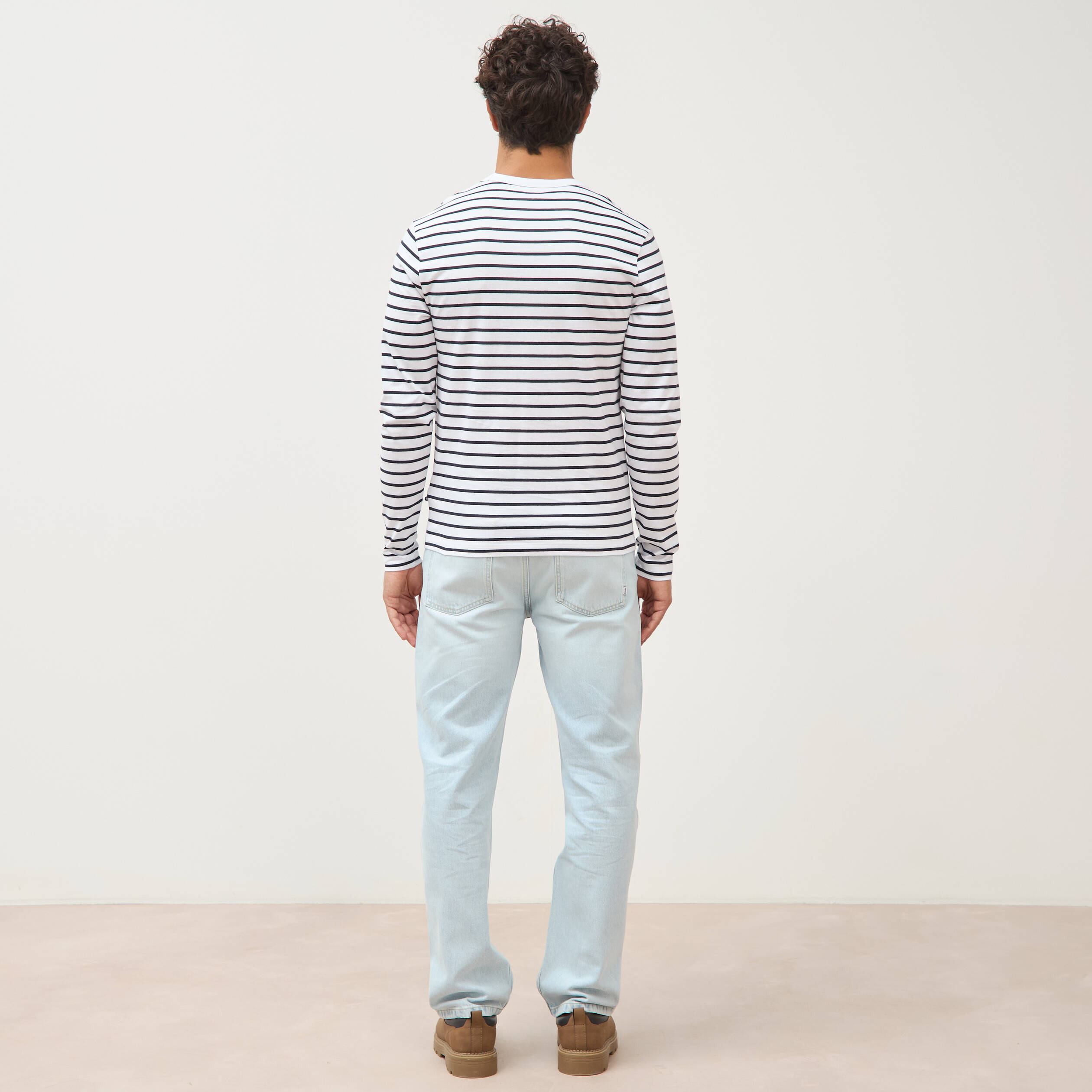 Marini&egrave;re manches longues col rond bleu marine homme