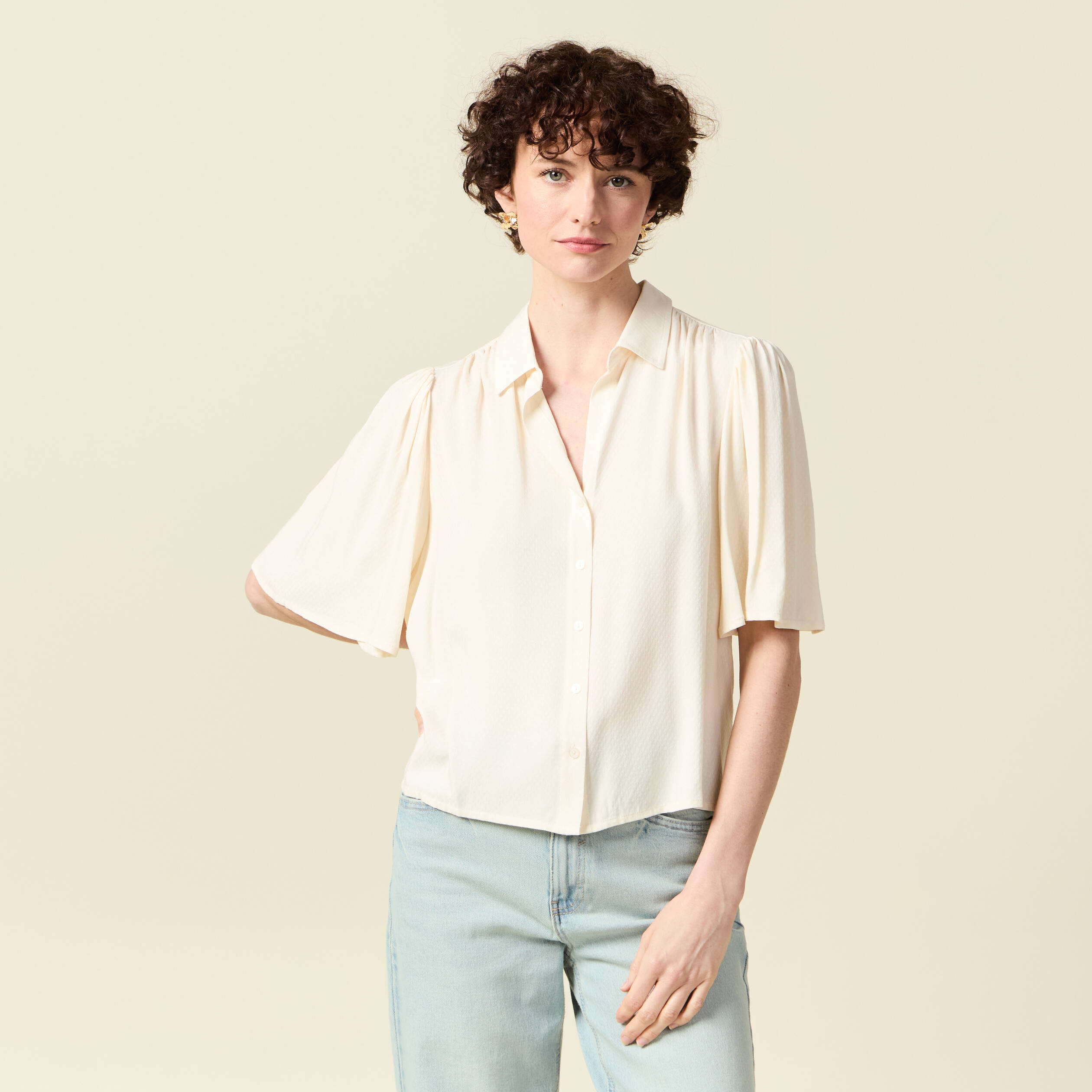 Chemise manches courtes creme femme