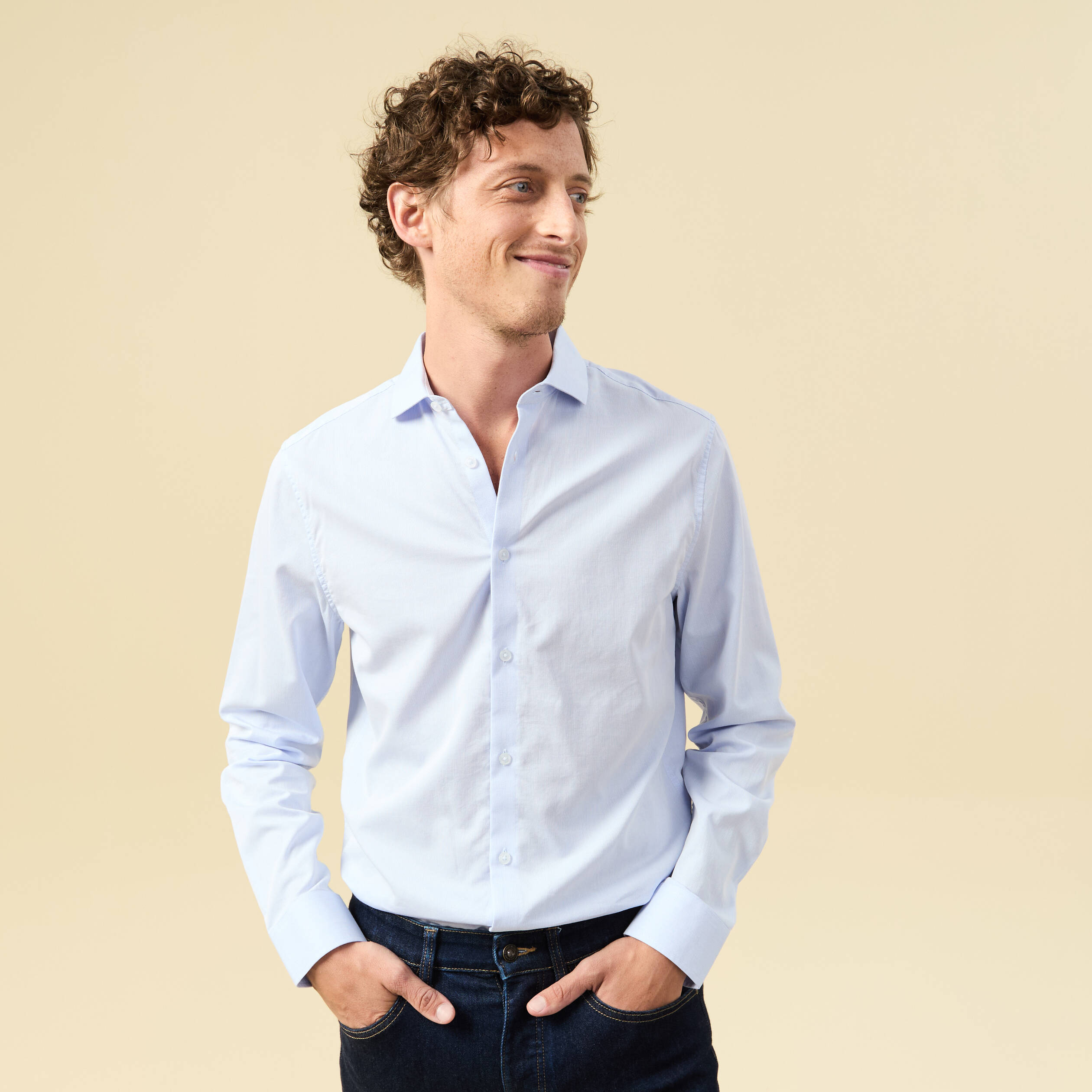 Chemise droite courte col italien bleu ciel homme