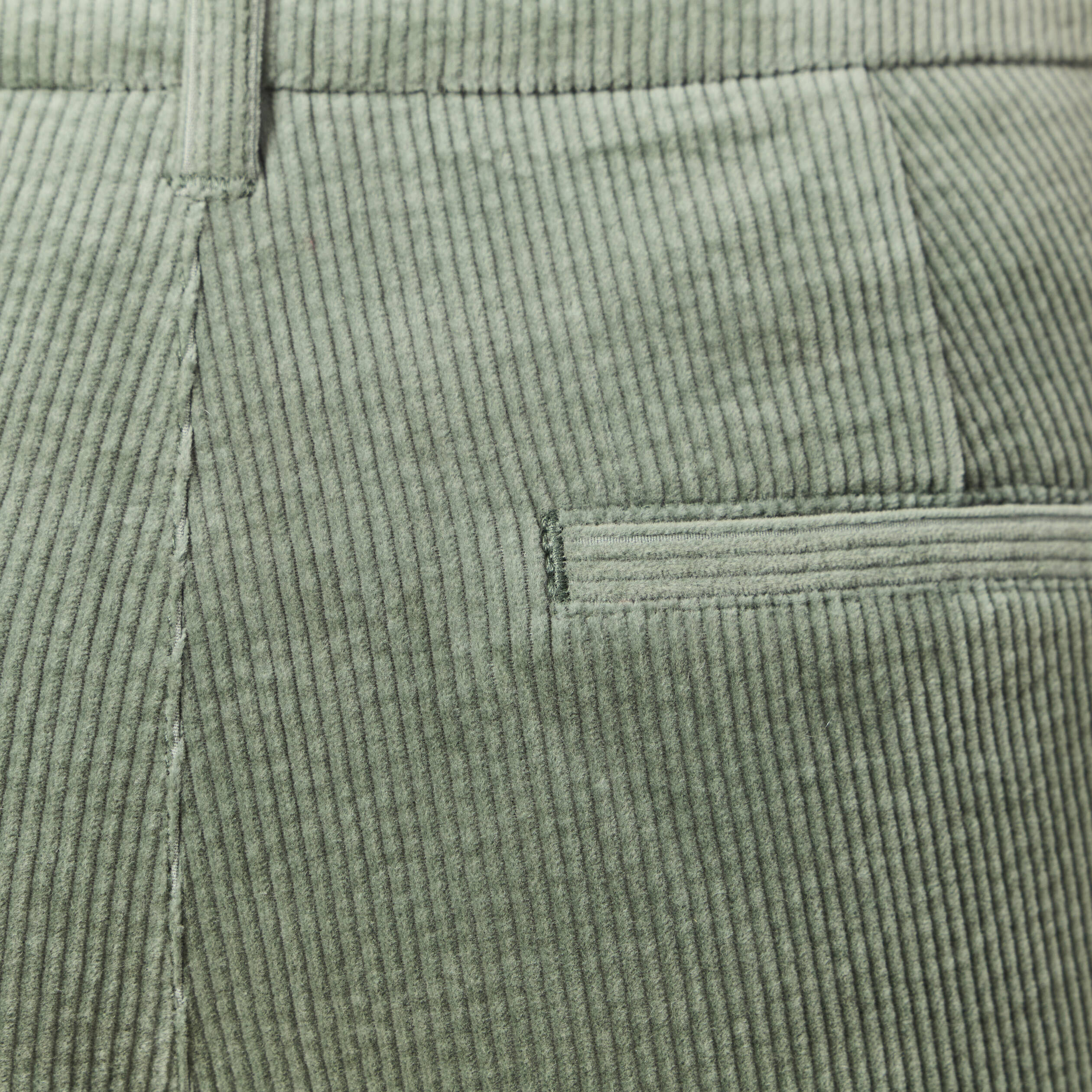 pantalon chino velours cotele vert kaki femme Pantalon chino velours côtelé vert kaki femme