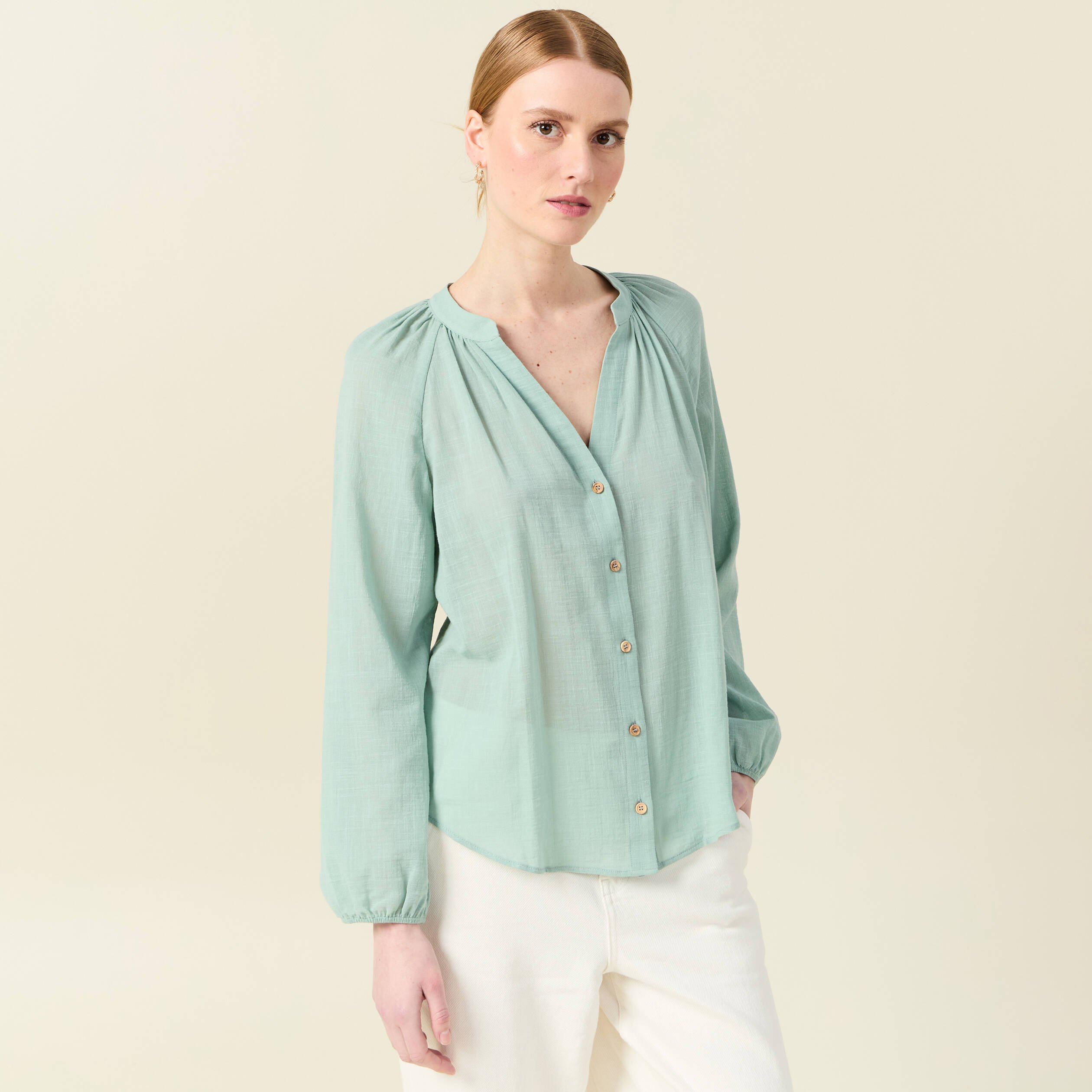 chemise manches longues vert pastel femme Chemise manches longues vert pastel femme