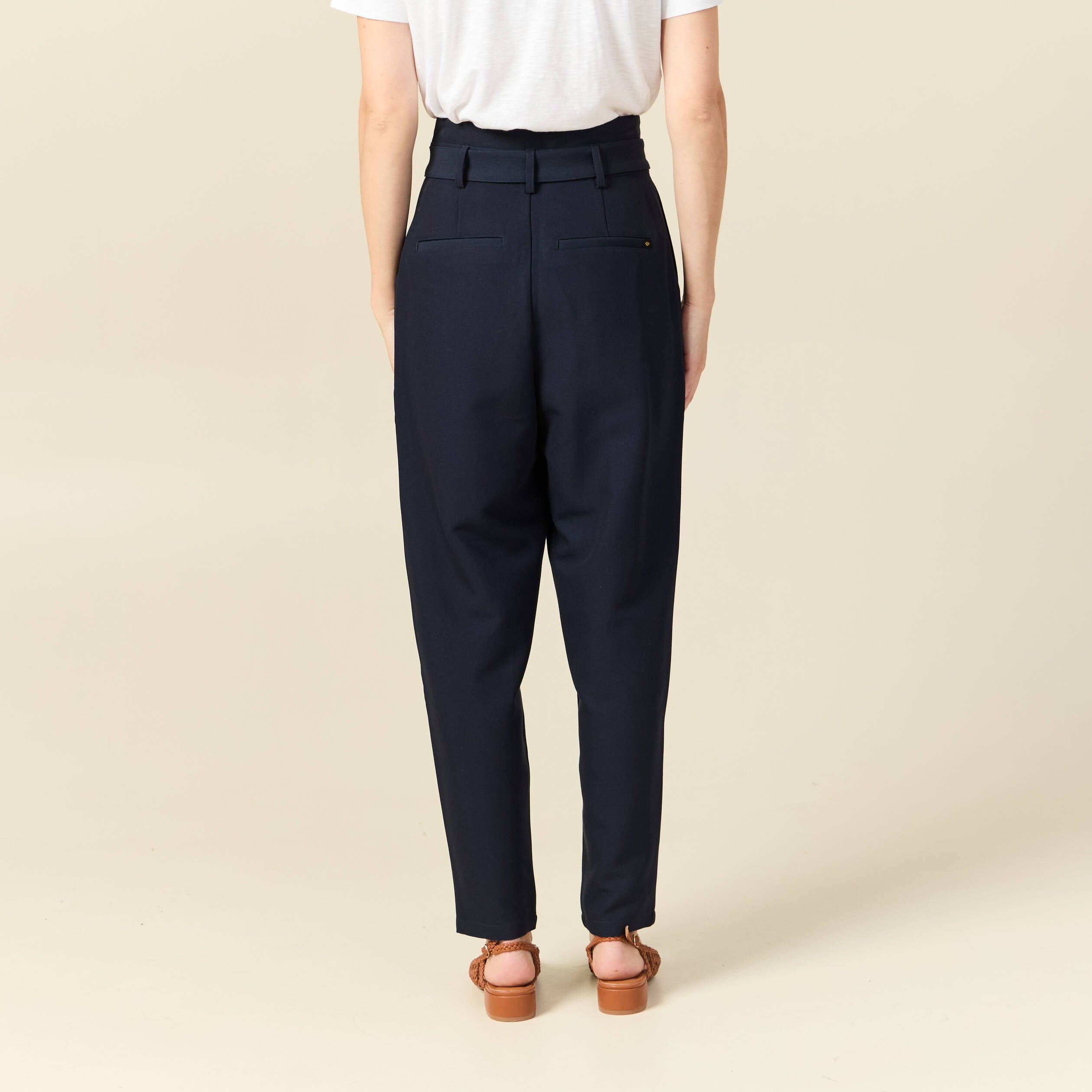 Pantalon carotte taille haute bleu marine femme