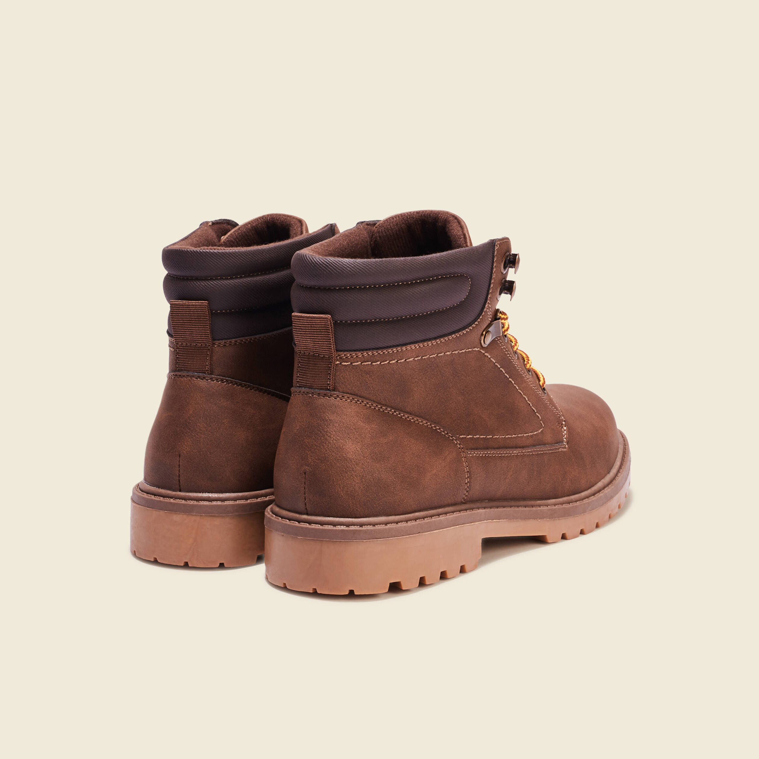 Bottines style montagne marron fonc homme
