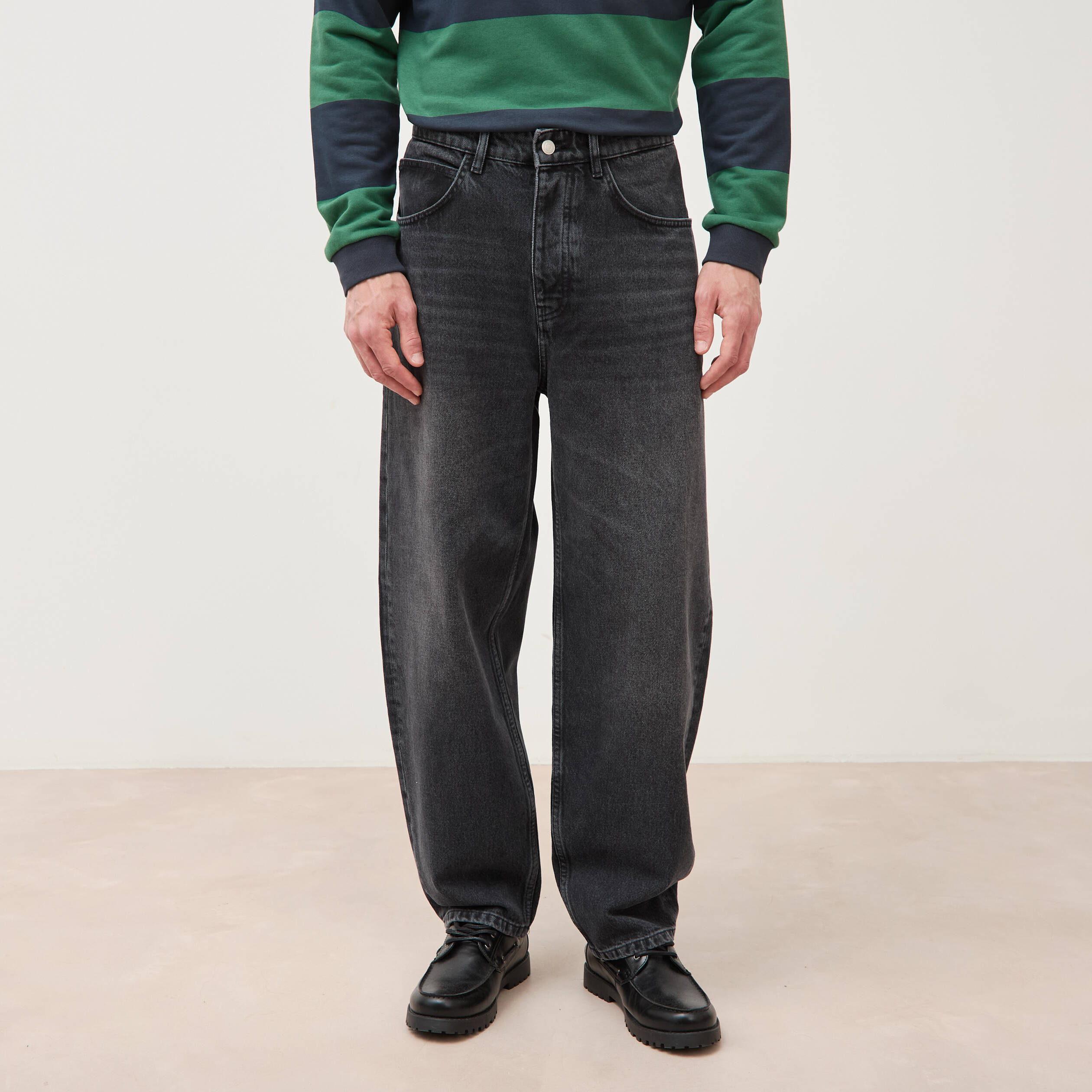 Jeans large longueur 32 en coton denim noir homme