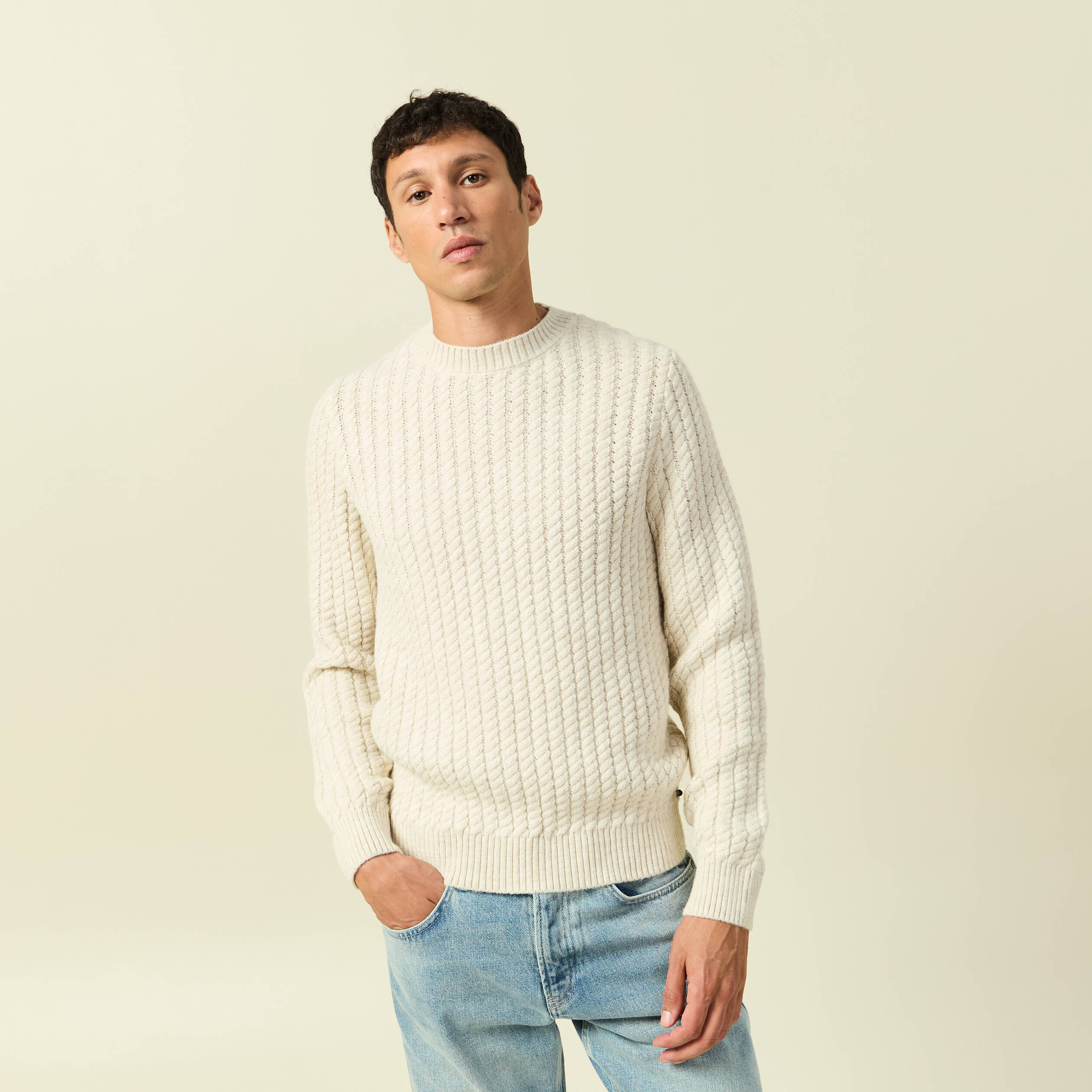 Pull col rond manches longues ecru homme